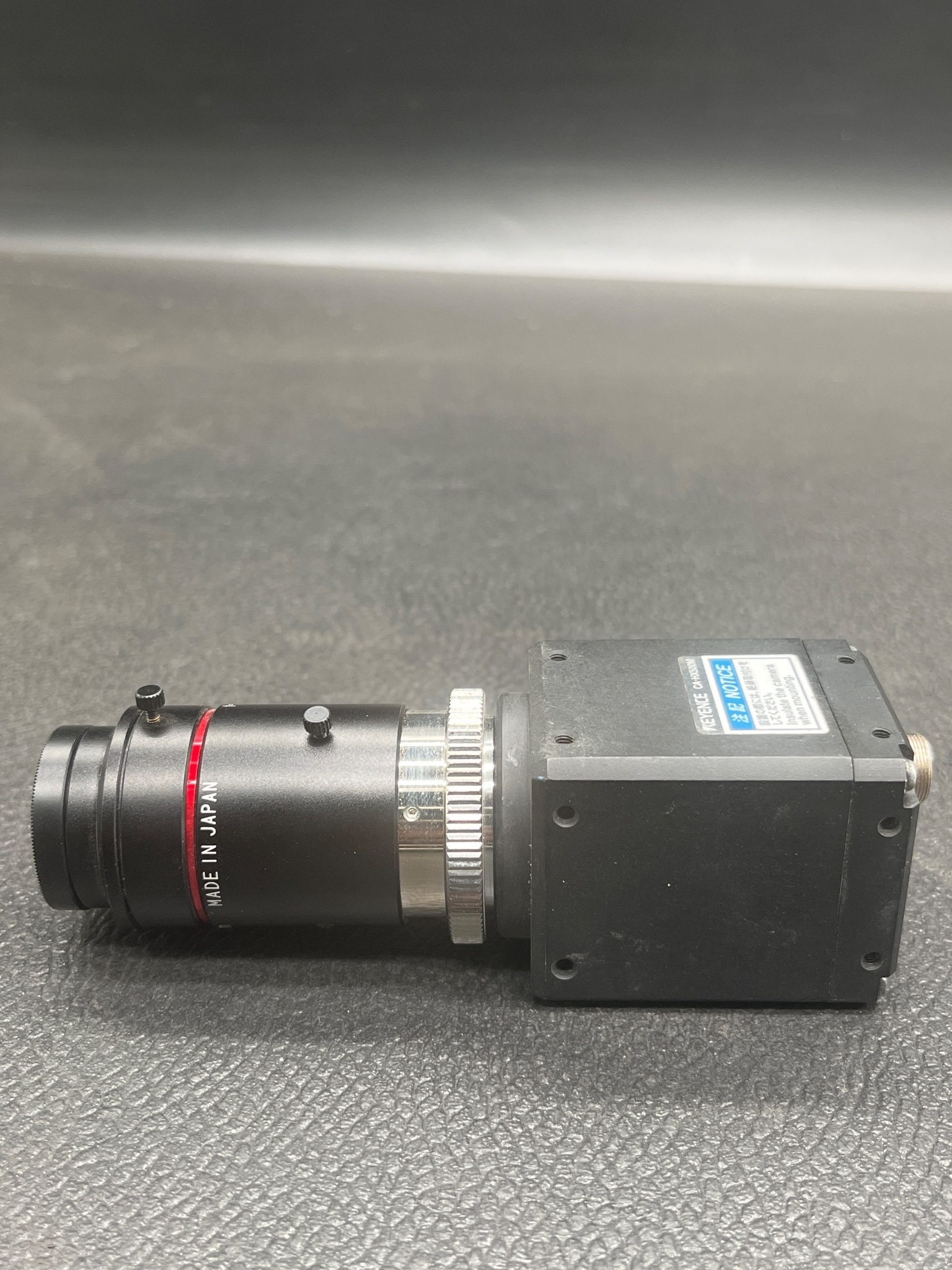 KEYENCE CA-HX500M Vision System Camera 16x5MEGA USED 1