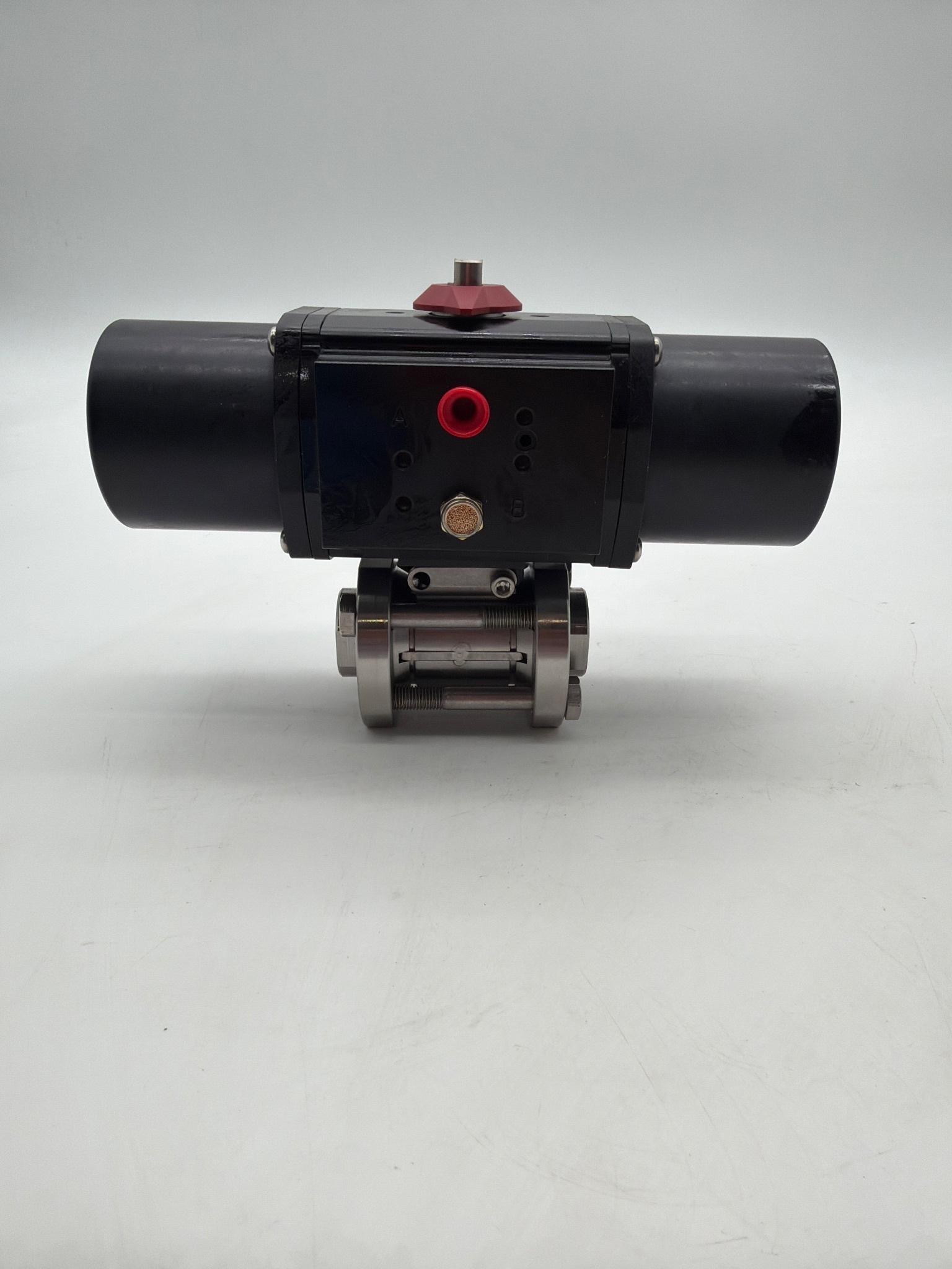 GEMINI A512SR Type: CW-C Pneumatic Actuator 125 PSI USED 2