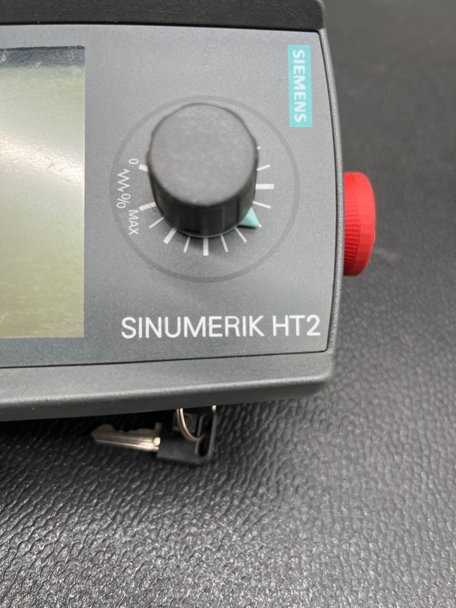 SIEMENS 6FC5303-0AA00-2AA0 SINUMERIK HT2 Handheld Terminal USED 3