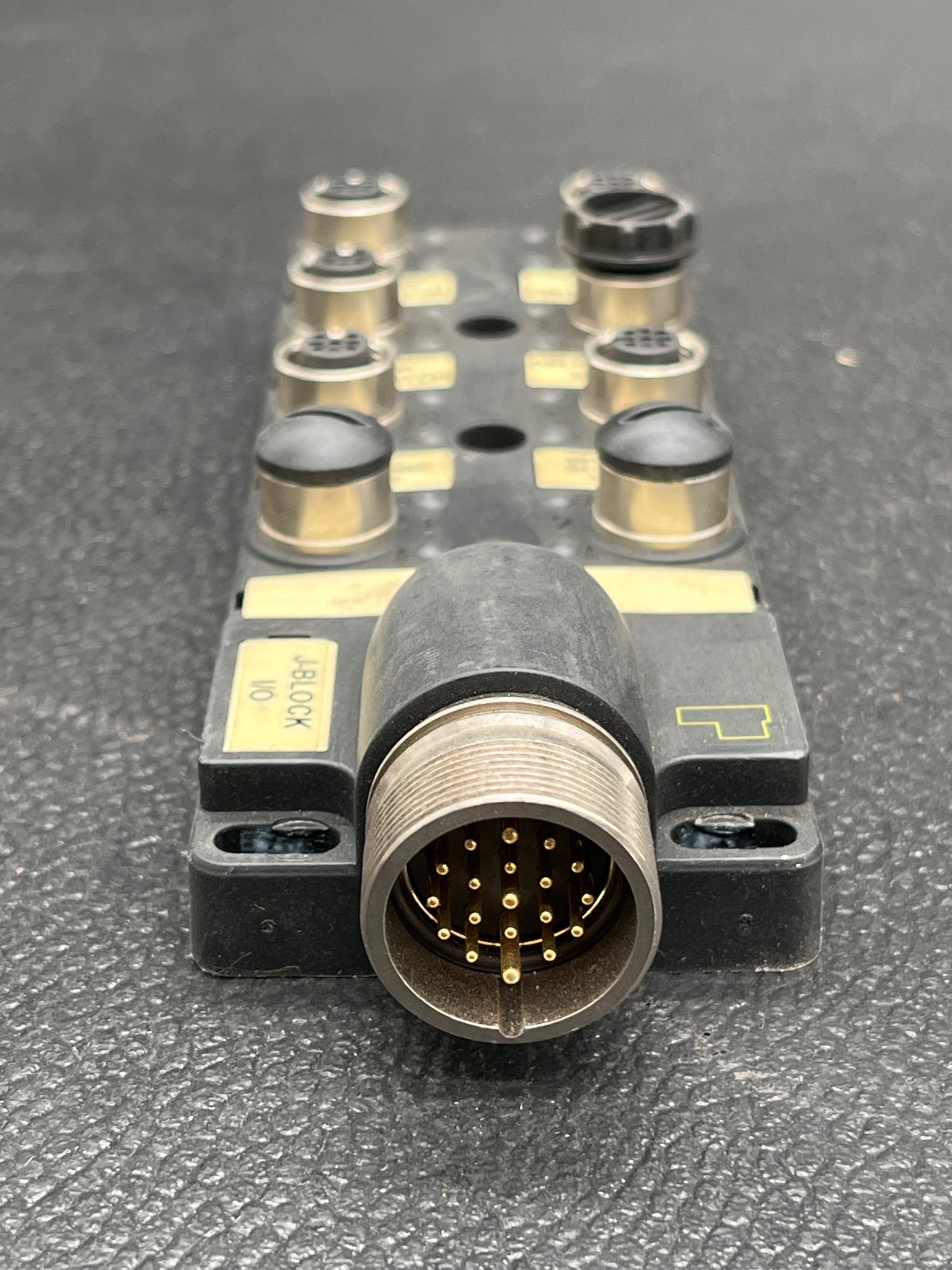 TURCK 8MB12Z-5P3-CS19H I/O Module USED 4