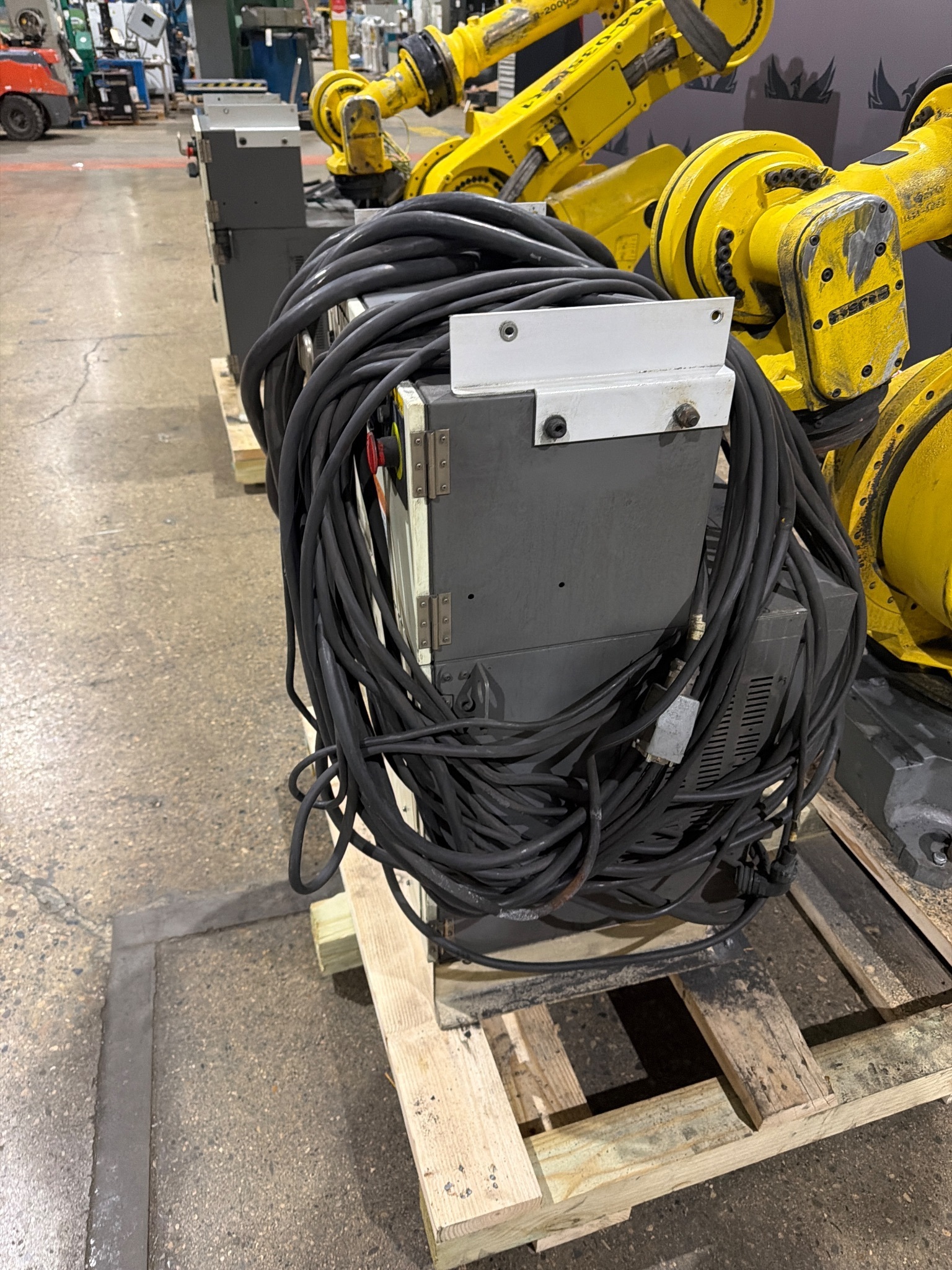 FANUC R-2000iB/210F Complete w/ R-30iB Controls USED 9