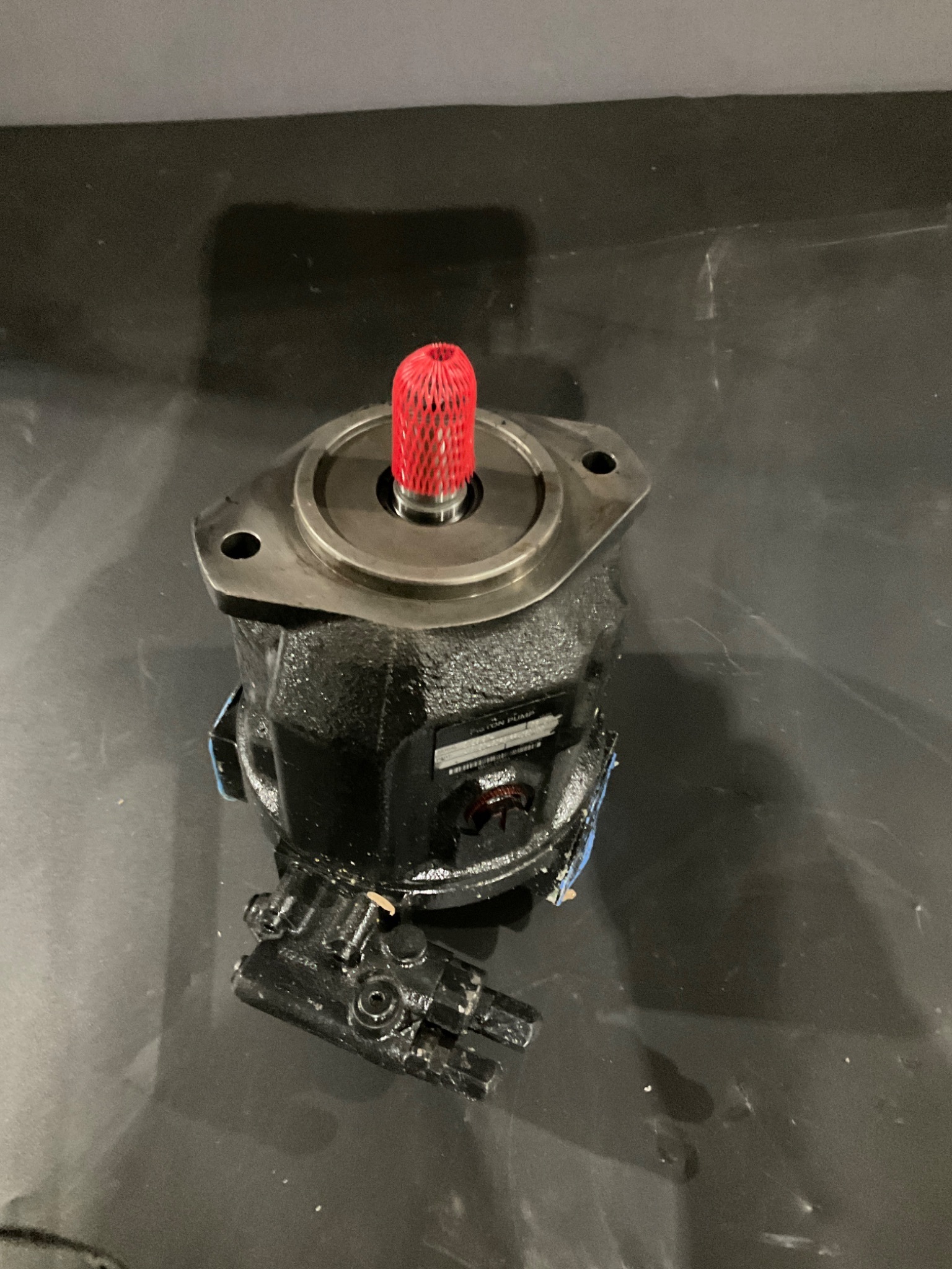 REXROTH A10VS045DR31RPKC62N00 Piston Pump USED 1
