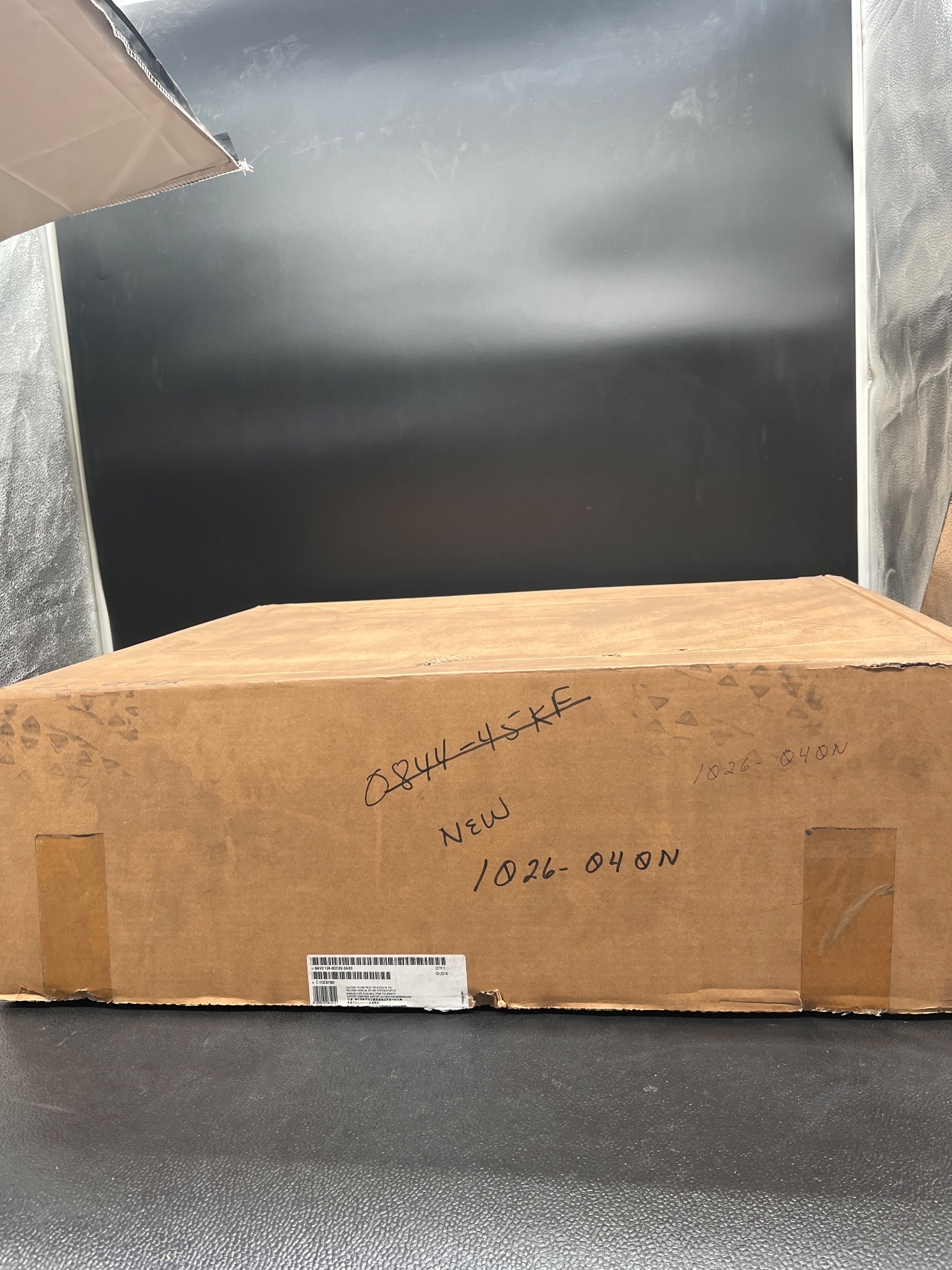 SIEMENS 6AV2 124-0QC02-0AX0 TP1500 Comfort Panel NEW 4