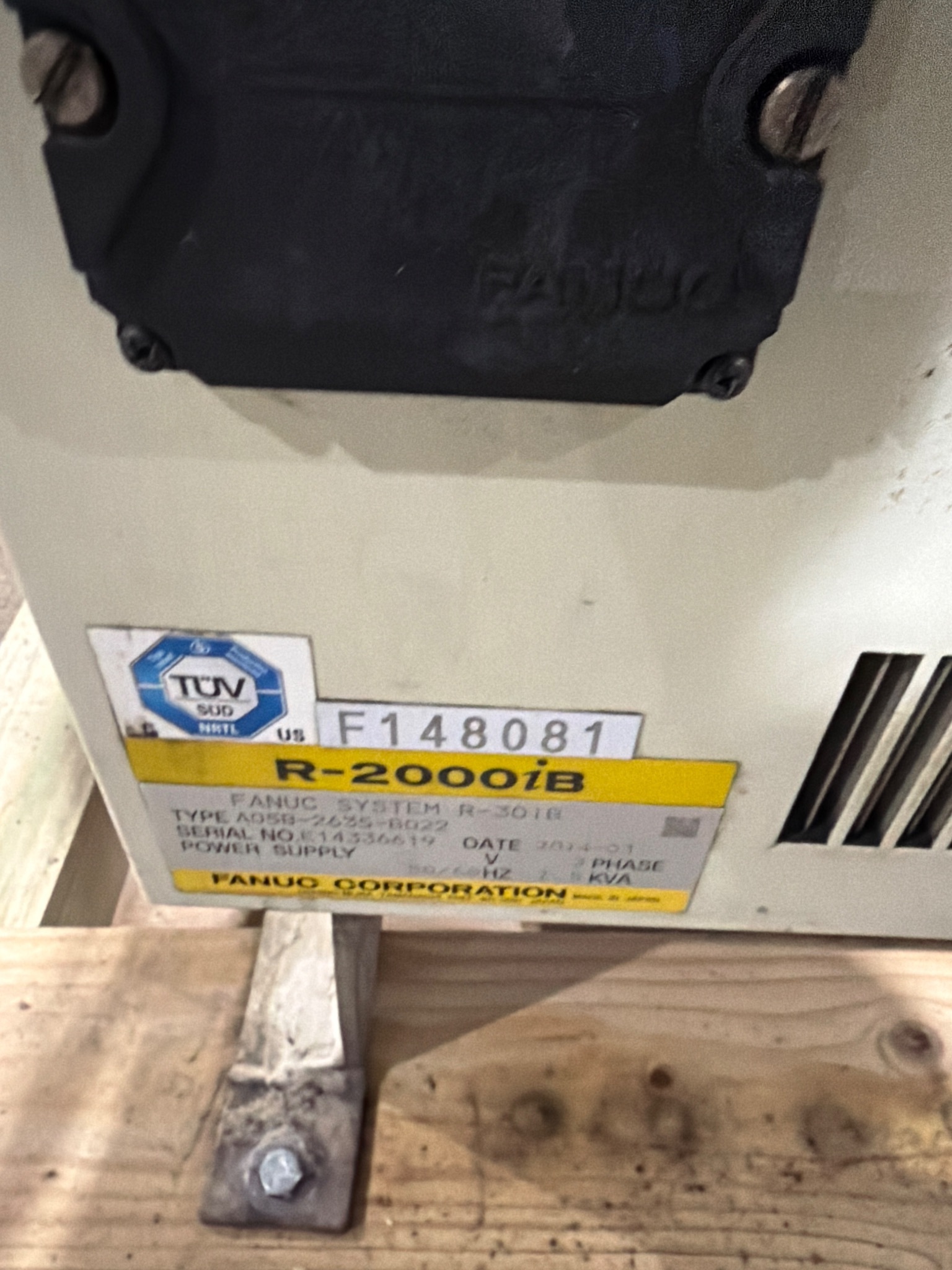 FANUC R-2000iB/210F Complete w/ R-30iB Controls USED 4