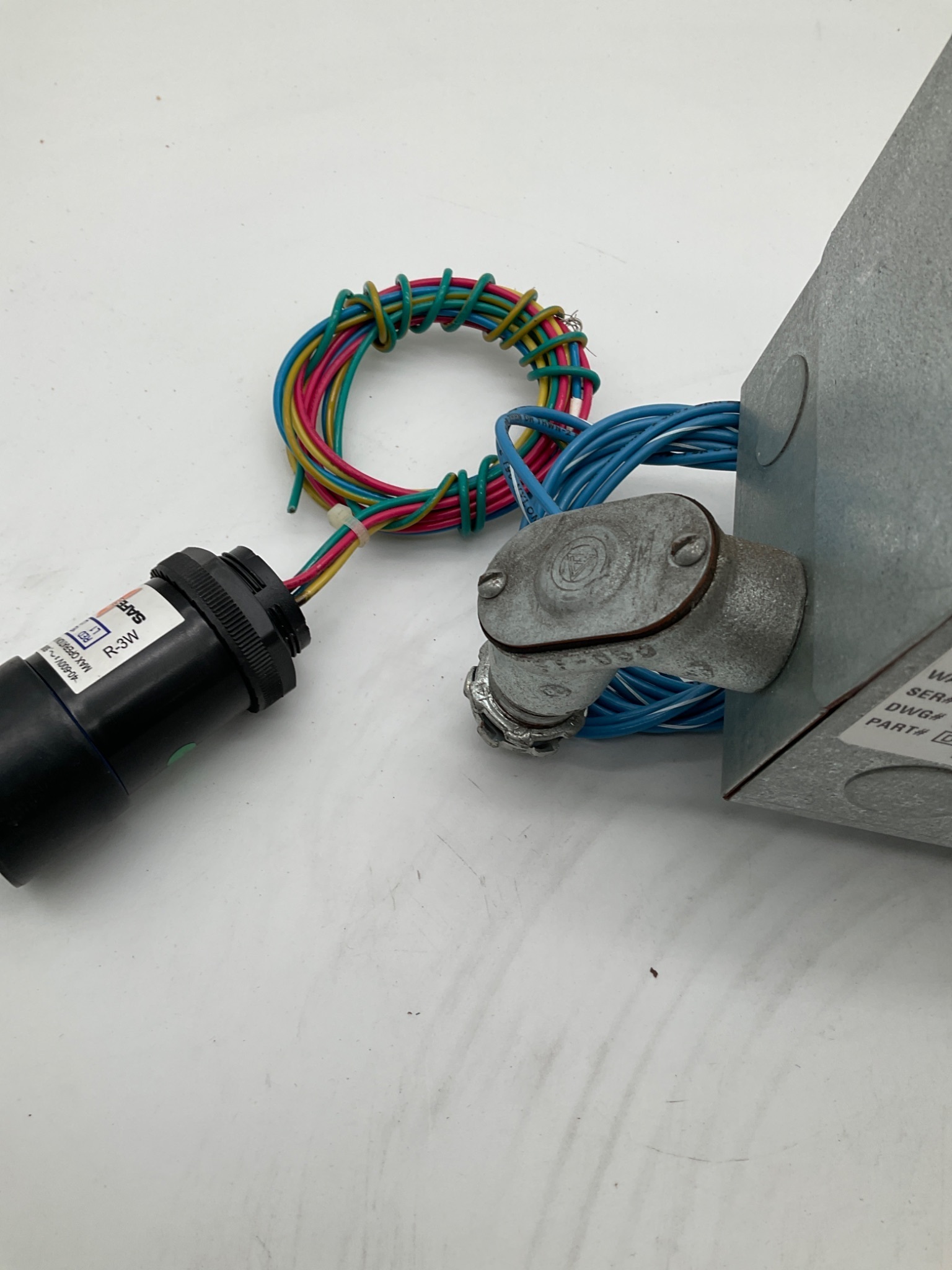 CONTROL TECHNIQUES DBR-0800-00300-ENC Dynamic Braking Resistor USED 4