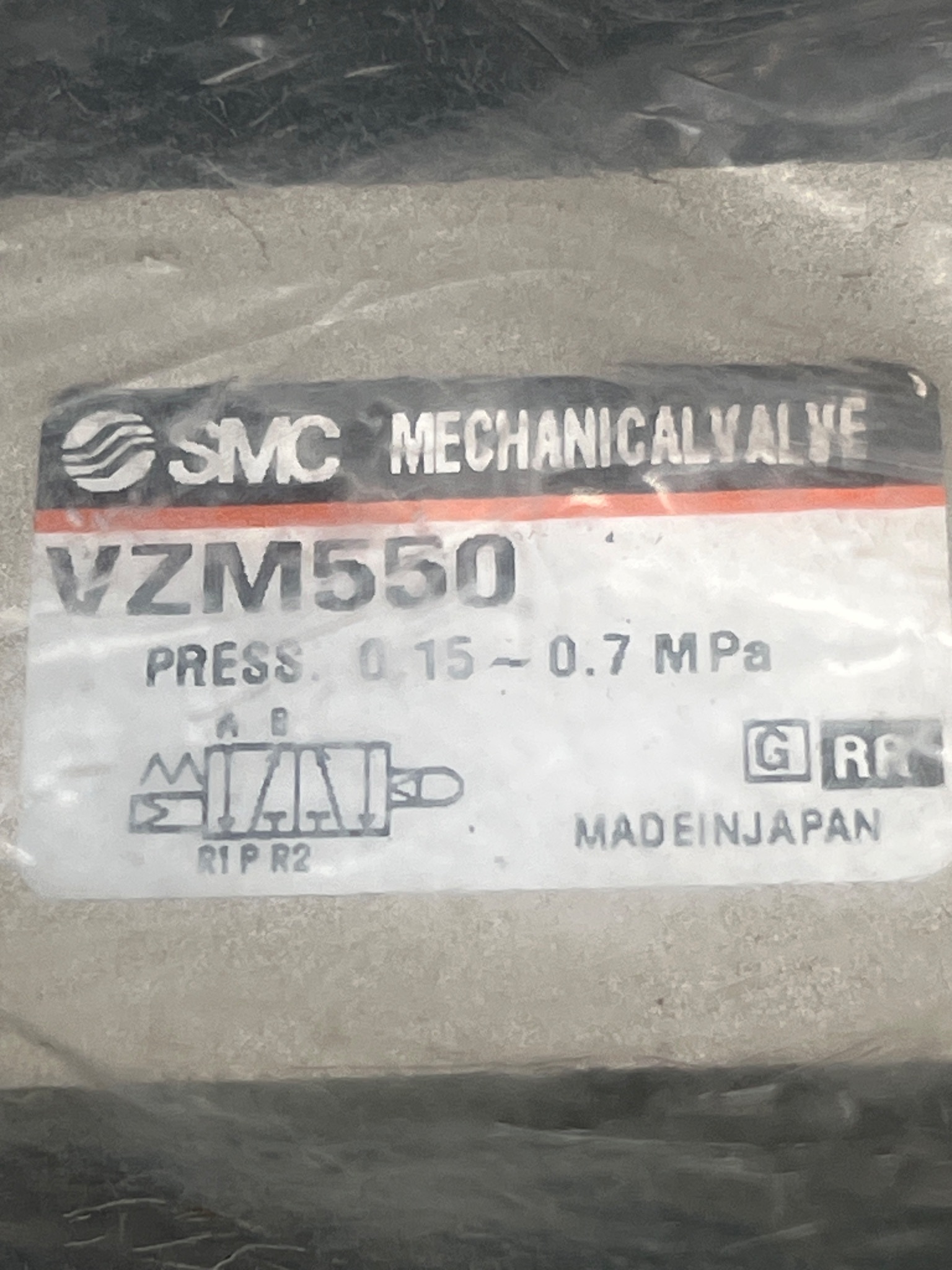 SMC VZM550-01-34B Mechanical Valve NEW 3