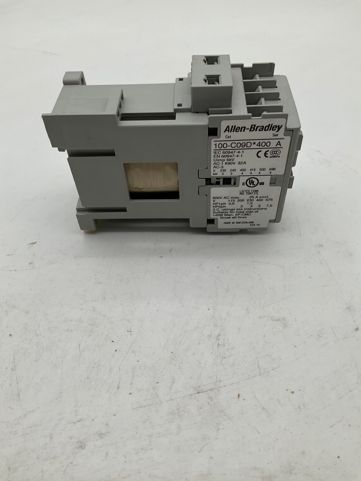 ALLEN BRADLEY 100-C09DJ400 Contactor NEW 1