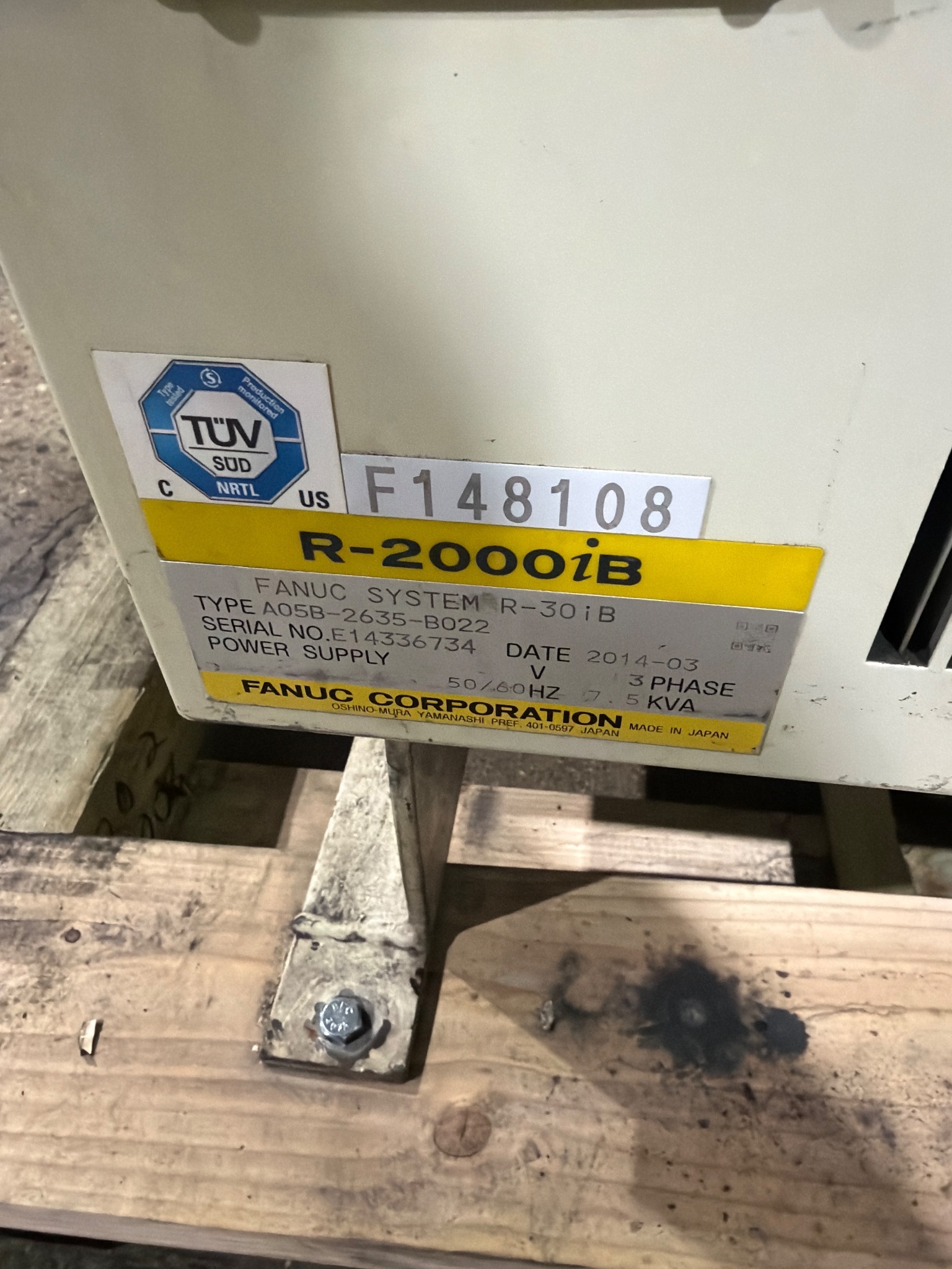 FANUC R-2000iB/210F Complete w/ R-30iB Controls USED 5