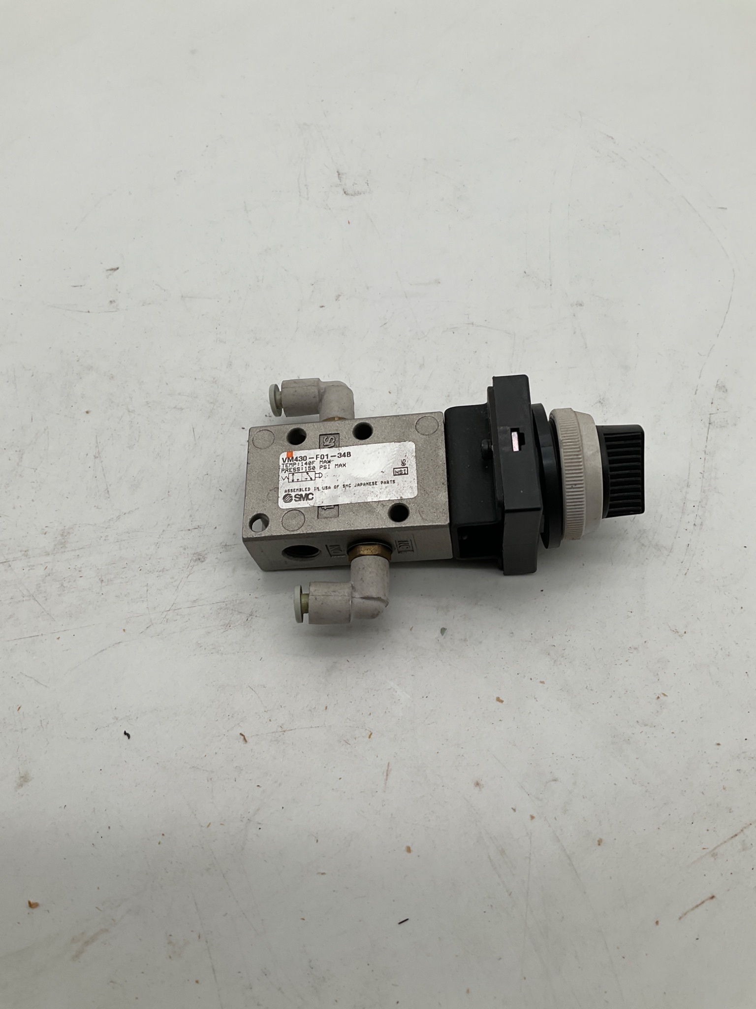 SMC VM430-F01-34B 2 Pos. Selector Control Pneumatic Valve USED 0