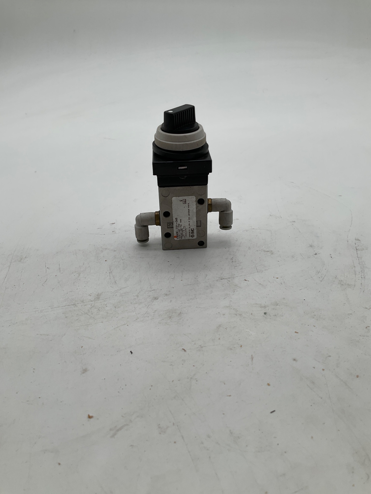 SMC VM430-F01-34B 2 Pos. Selector Control Pneumatic Valve USED 2