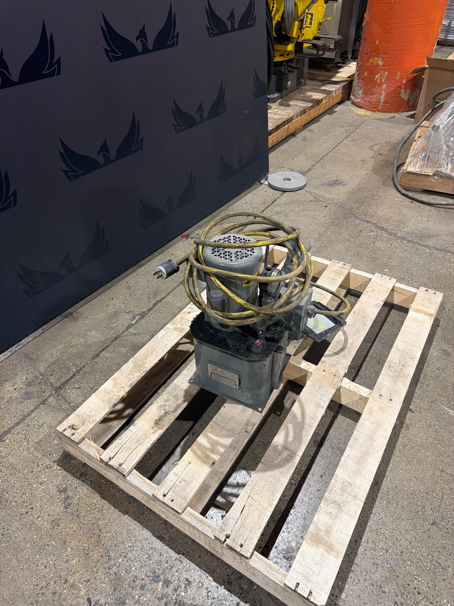 HSI 207370 Hydraulic Power Unit USED AS-IS 1