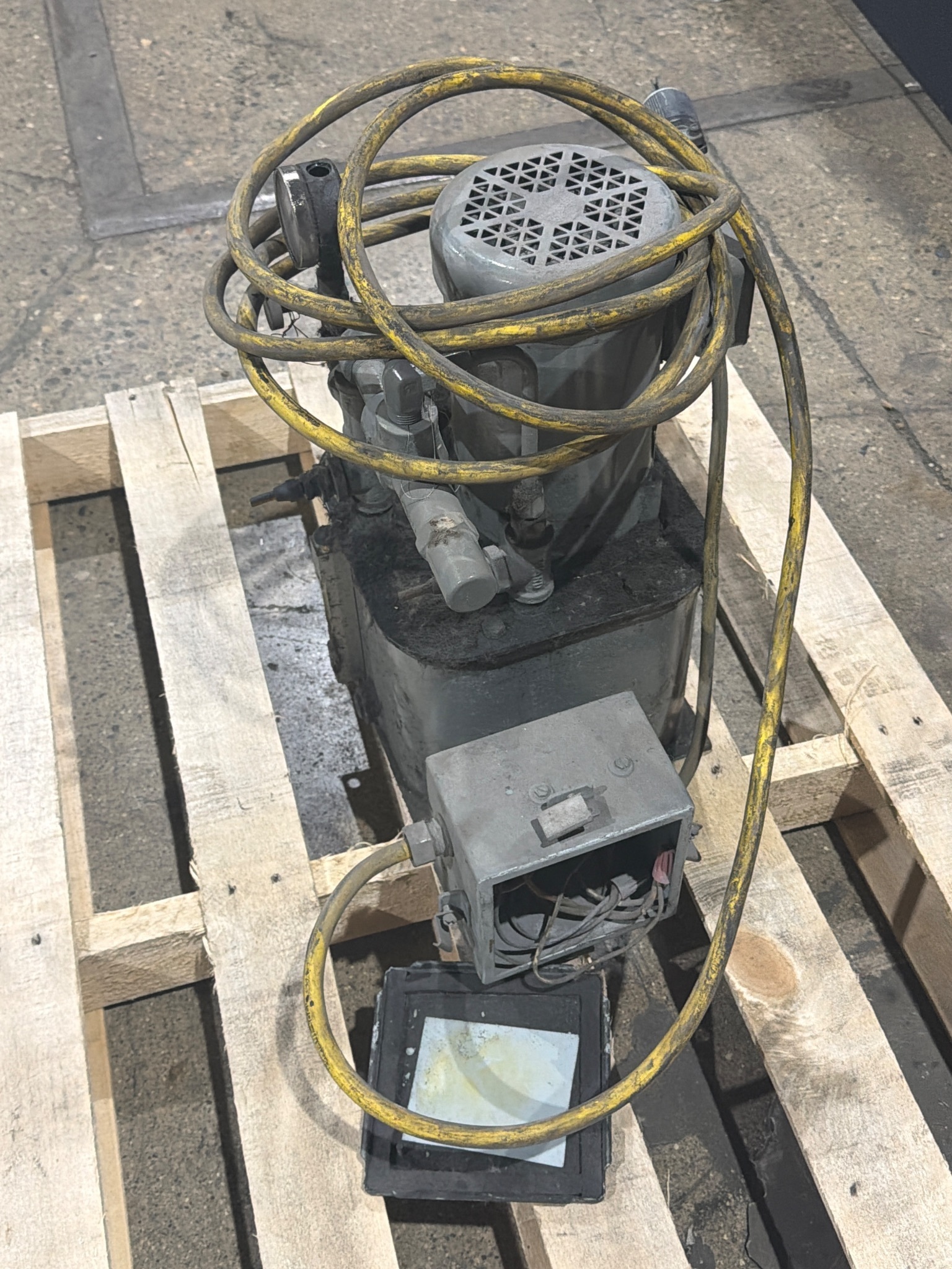 HSI 207370 Hydraulic Power Unit USED AS-IS 2