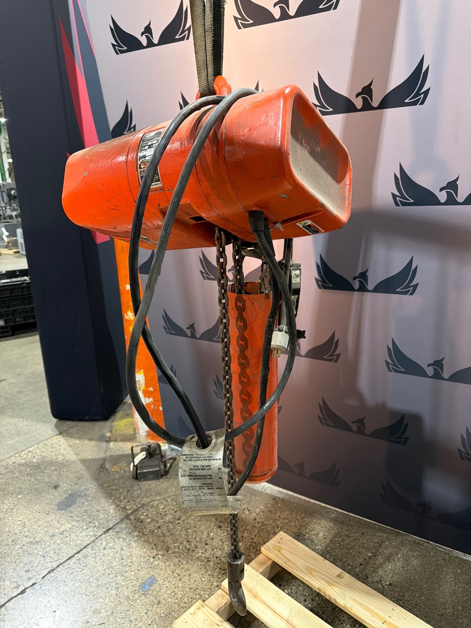 CM Valustar Model WL 1-Ton Electric Chain Hoist USED 1
