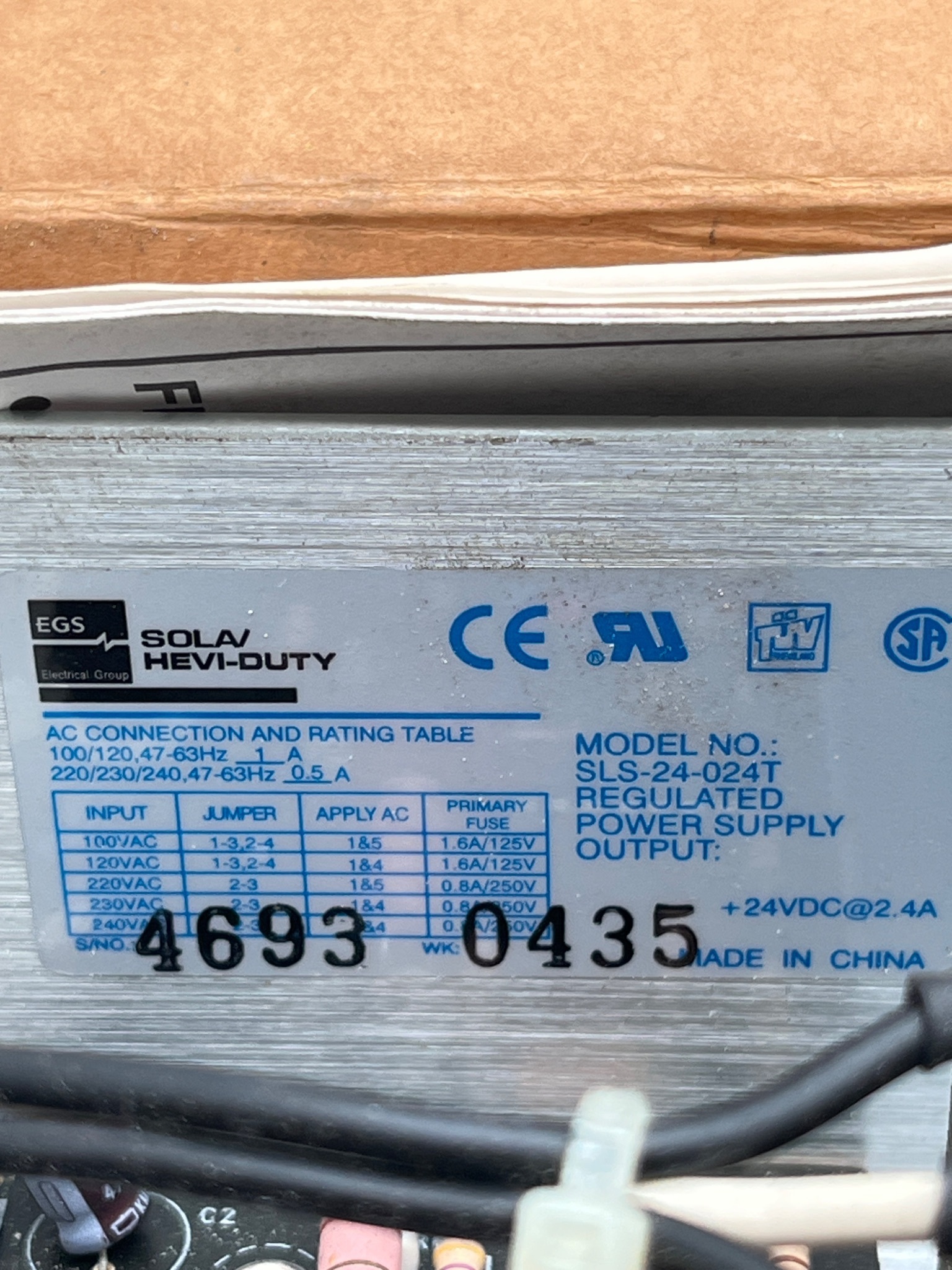 SolaHD SLS-24-024T Regulated Power Supply NEW 6