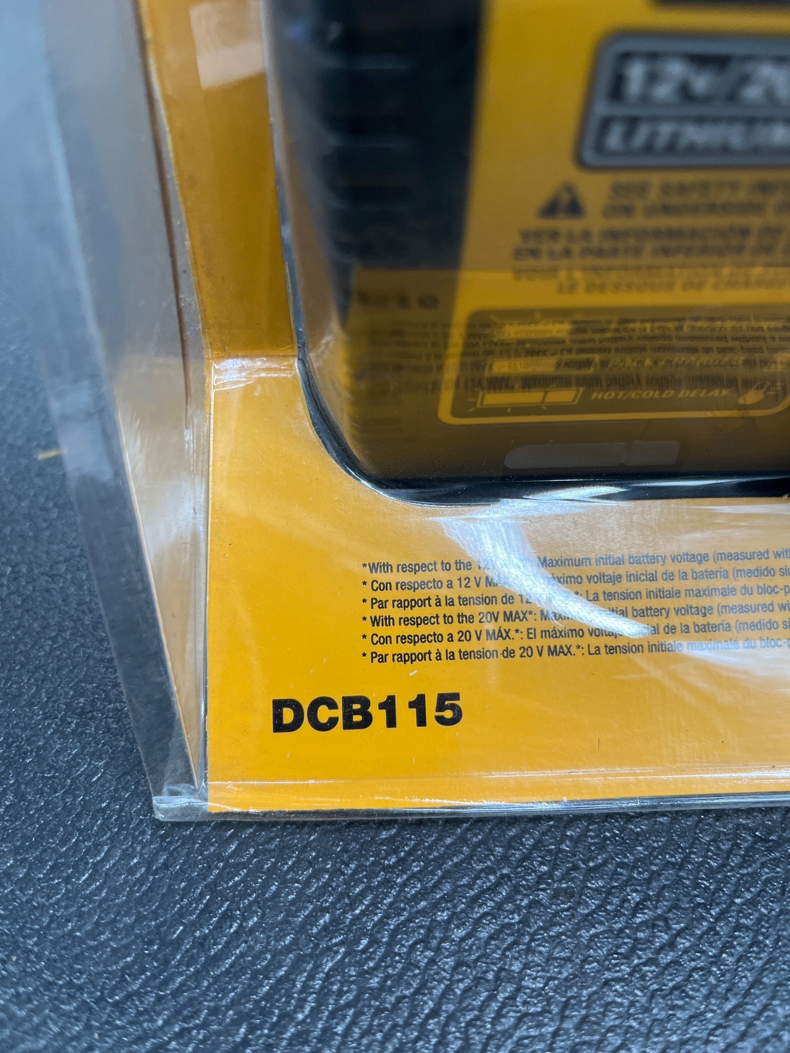 DEWALT DCB115 12V/20V Max Lithium-Ion Battery Charger NEW 4