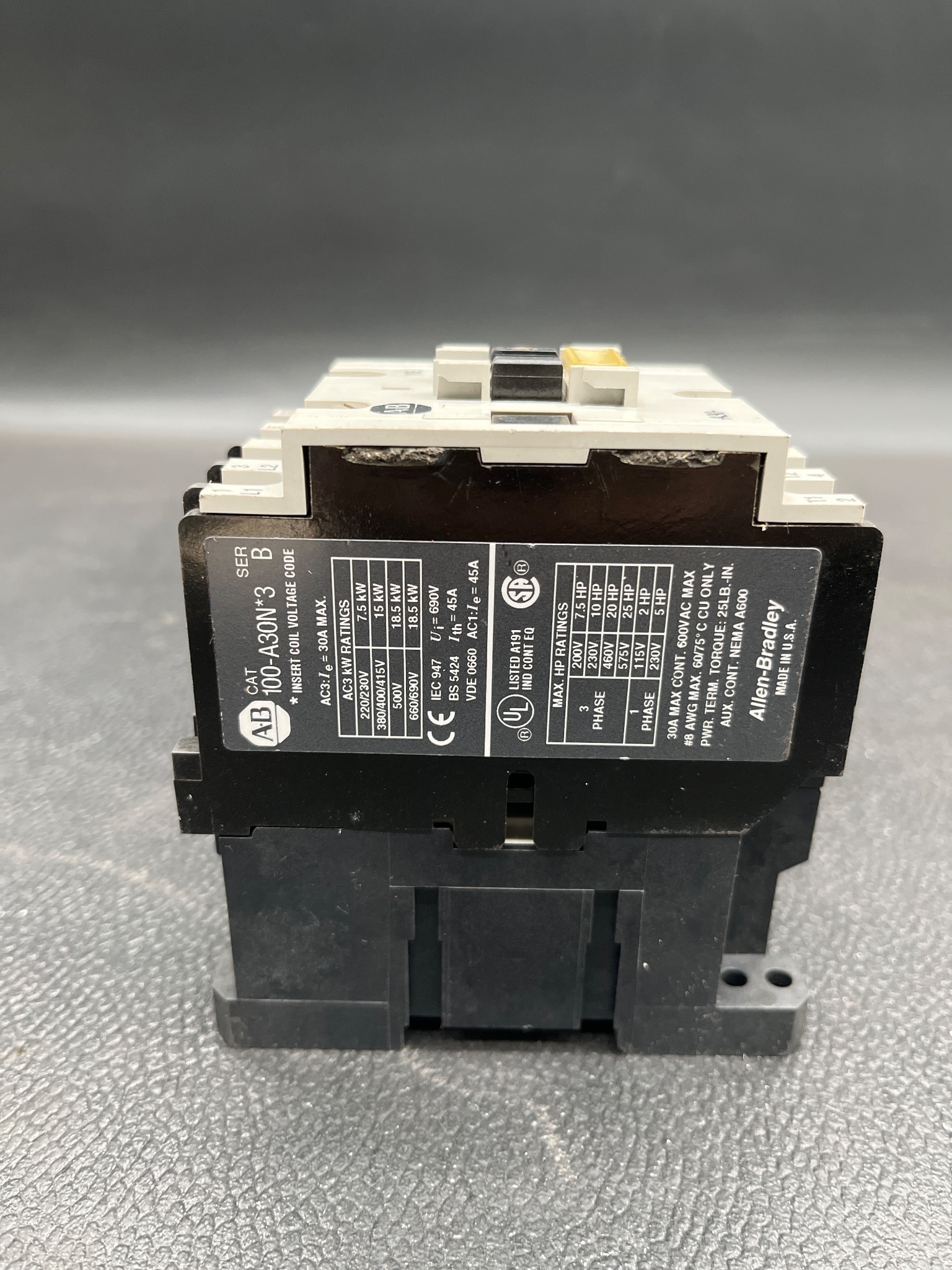 ALLEN BRADLEY 100-A30N*3 IEC Contactor USED 3