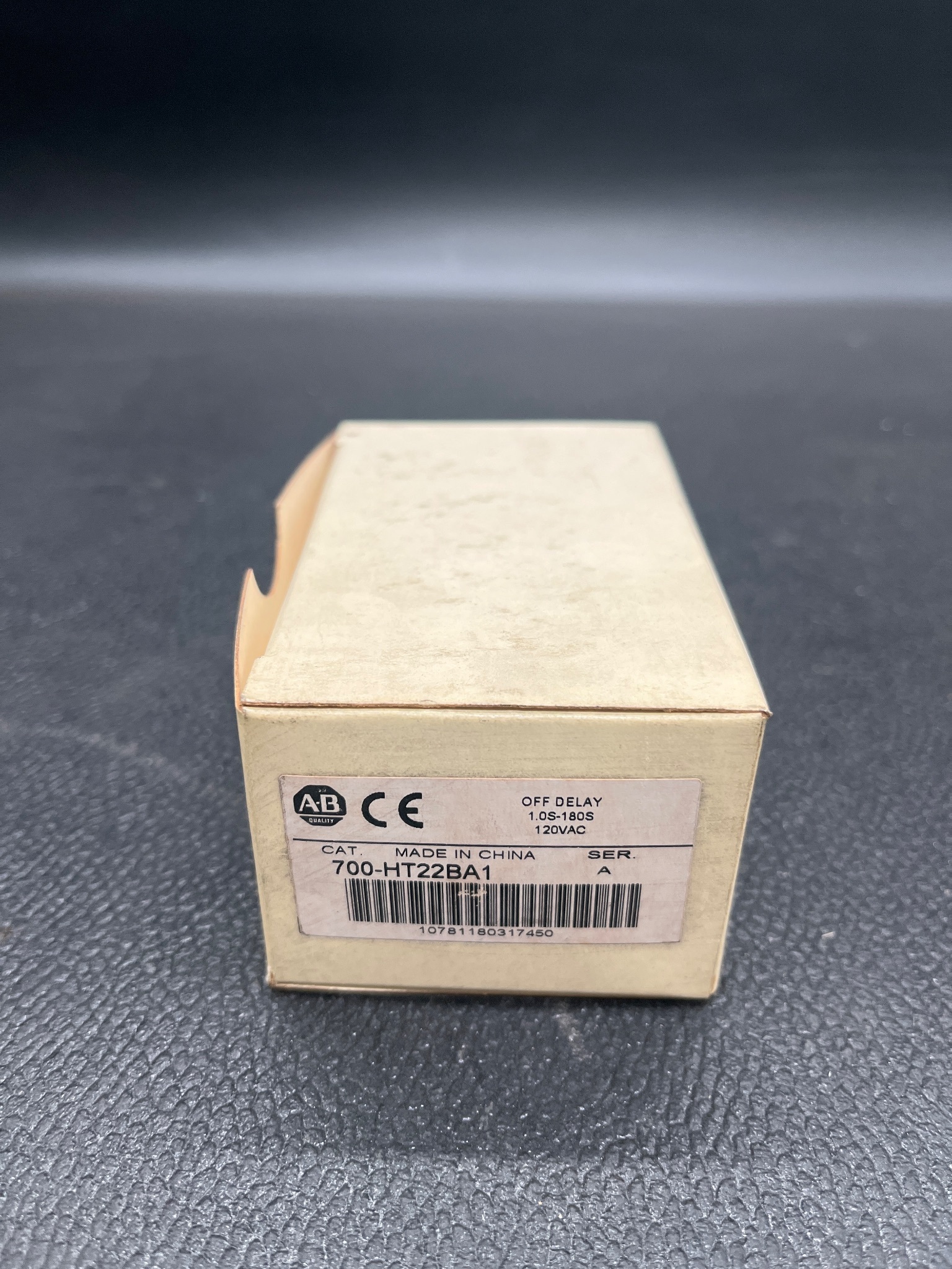 ALLEN BRADLEY 700-HT22BA1 Type H Timing Relay NEW 4
