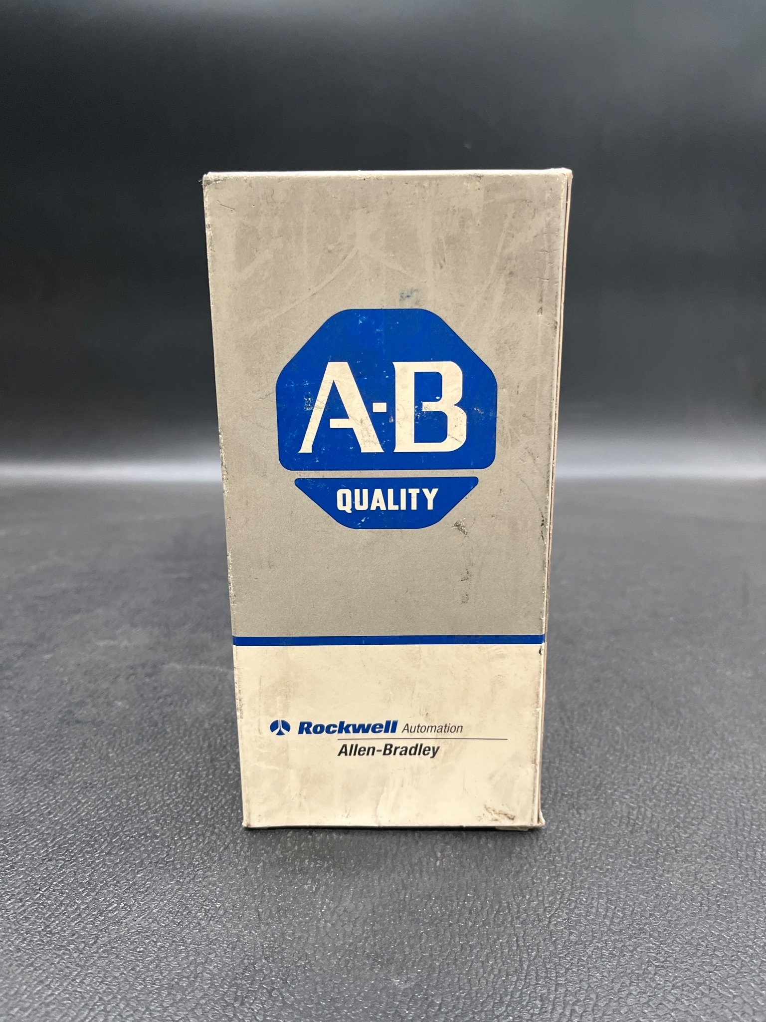 ALLEN BRADLEY 700-PL600A1 Type P Latch Relay NEW 3