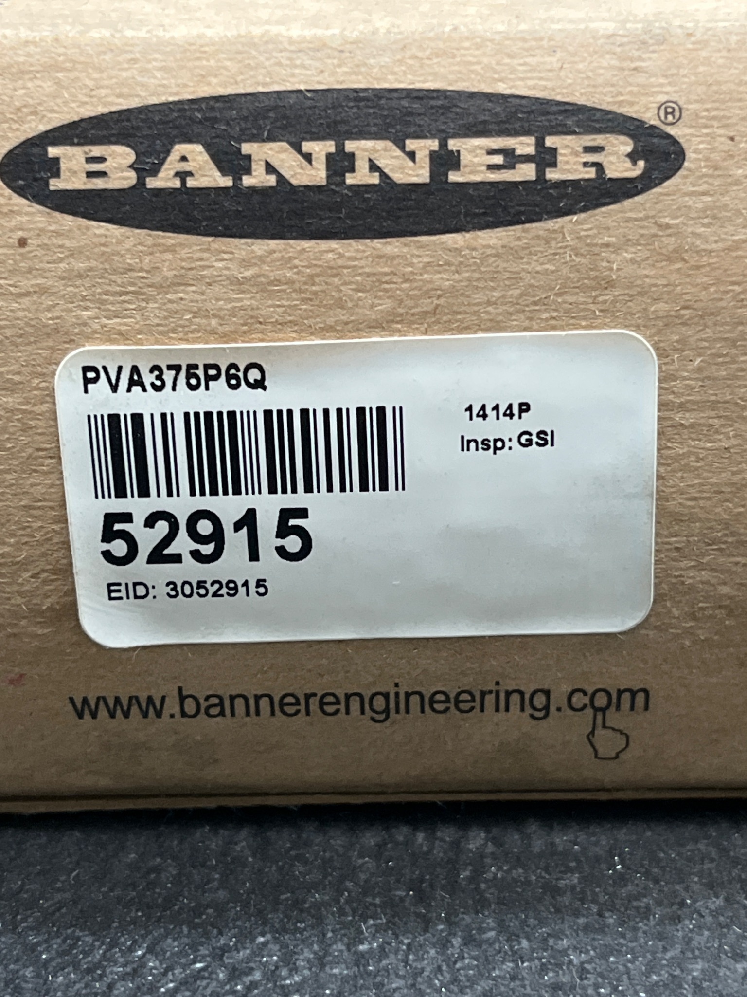 BANNER PVA375P6Q PVA Series 375mm Array Pair Emitter/Receiver NEW 4