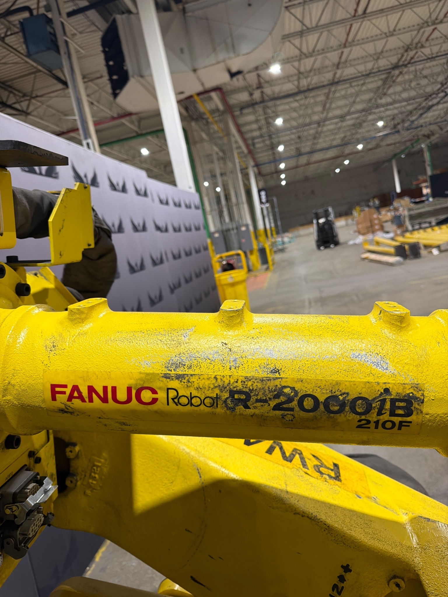 FANUC R-2000iB/210F Complete w/ R-30iB Controls USED 9