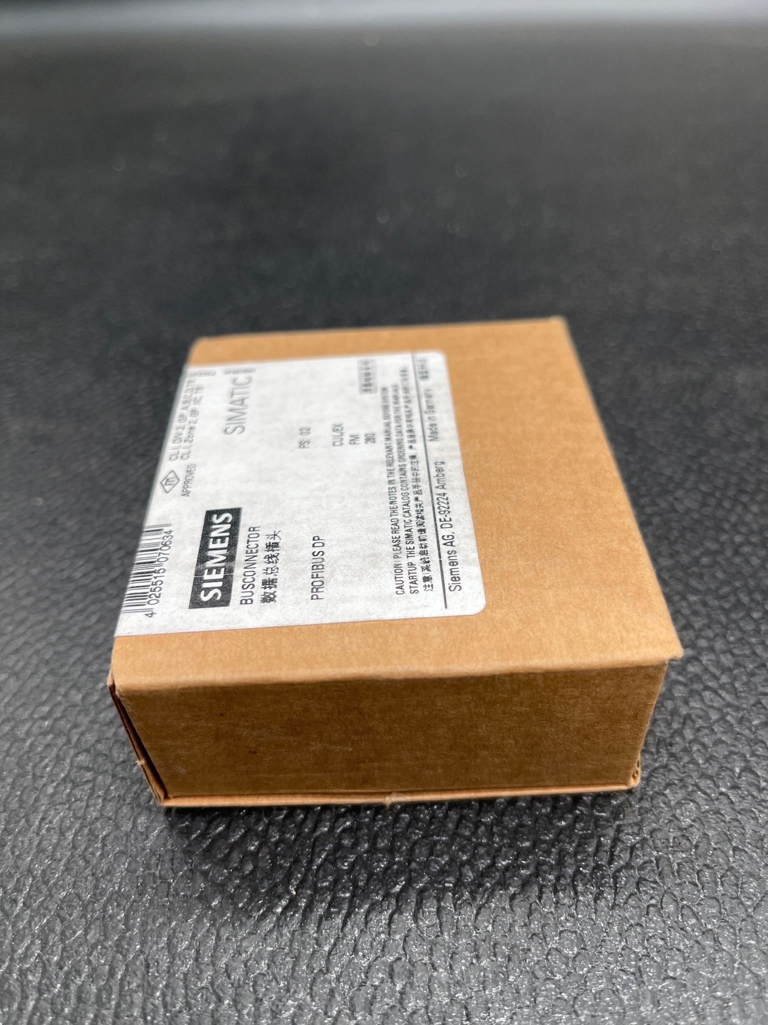 SIEMENS 6ES7 972-0BA60-0XA0 Bus Connector PROFIBUS DP NEW 2