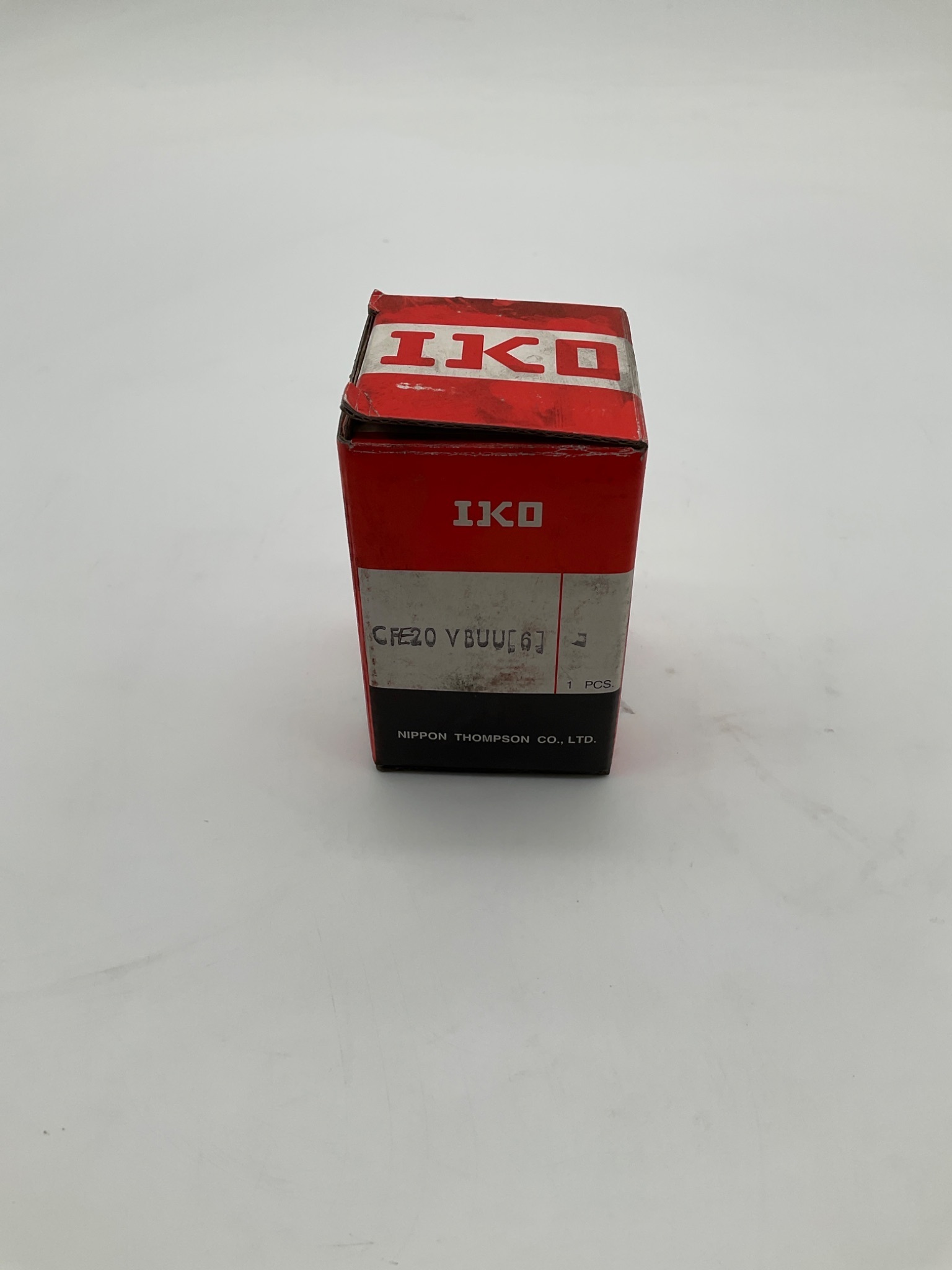 IKO CFE20VBUU6 Cam Follower NEW 1