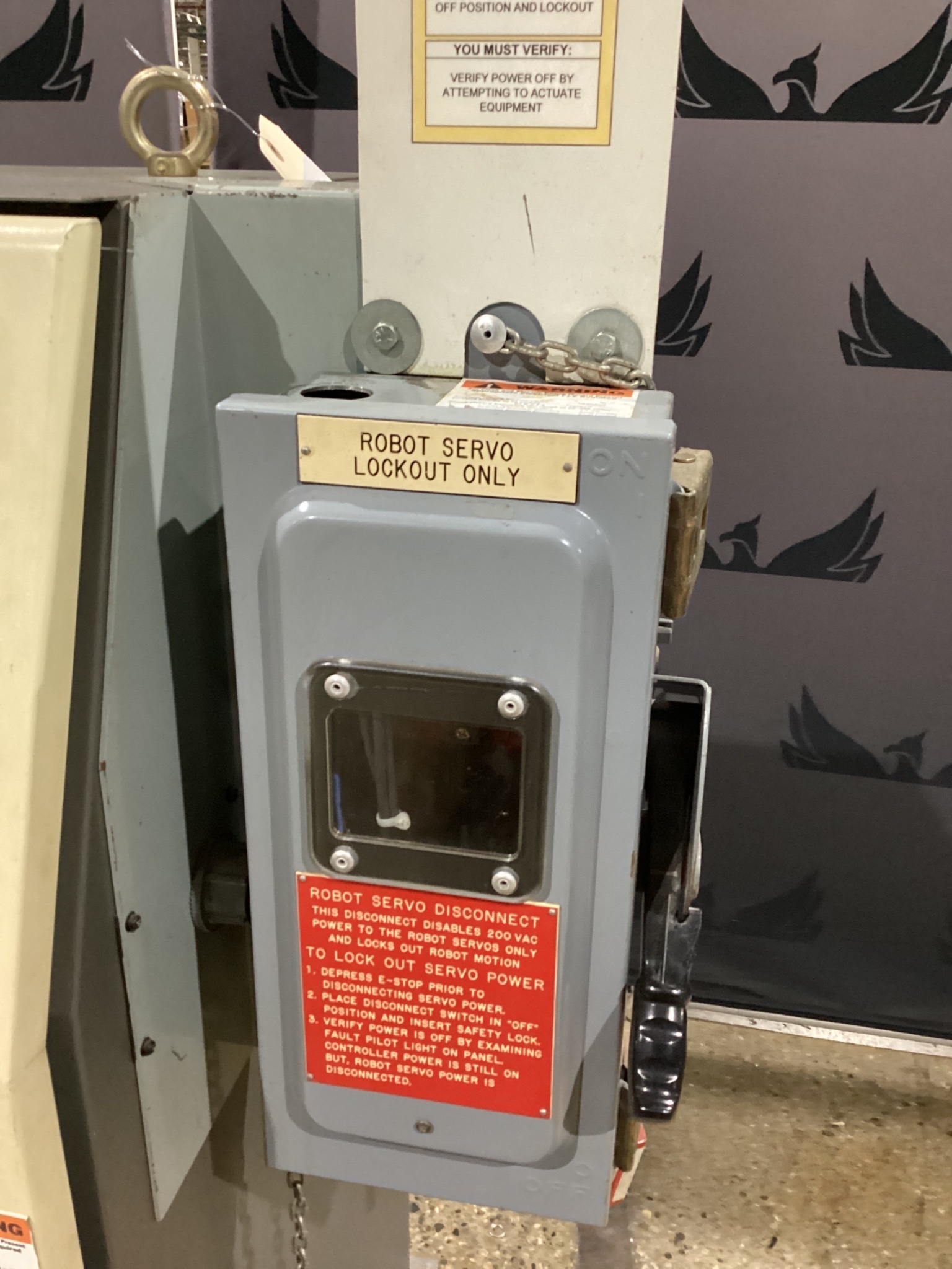 FANUC A05B-2470-B150 RJ3ib ROBOT CONTROLLER CABINET USED 3