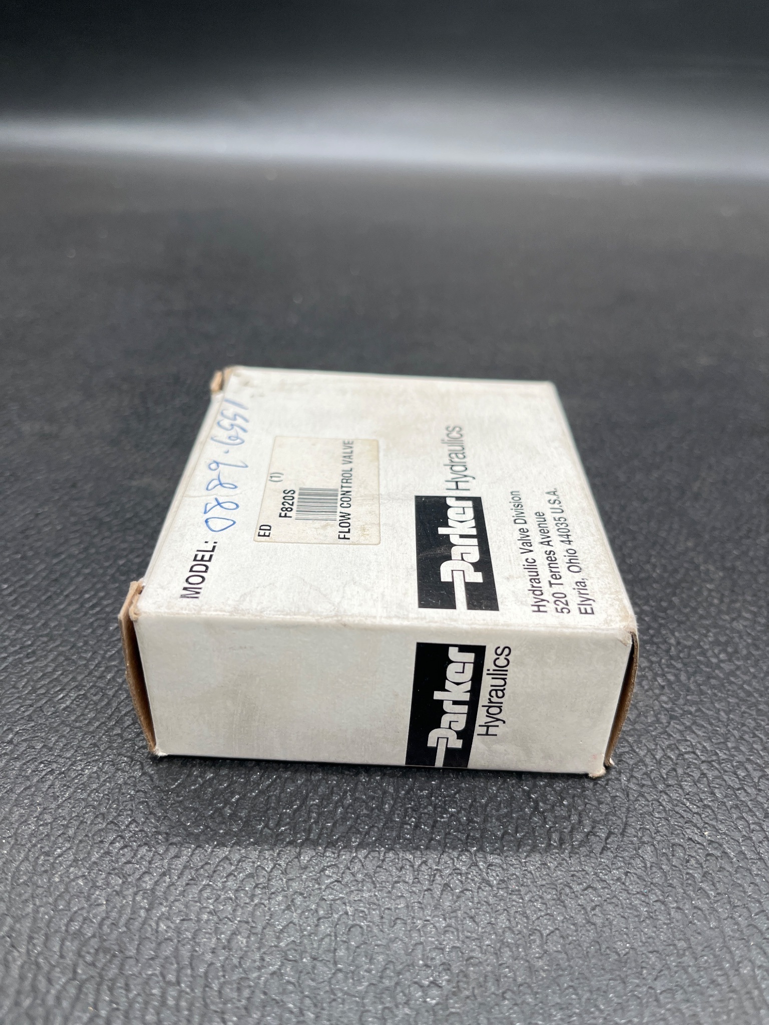 PARKER F820S Hydraulic Flow Control Valve NEW 3