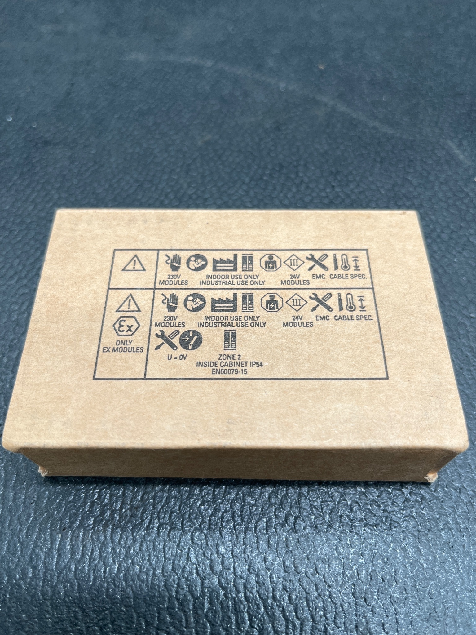 SIEMENS 6ES7 134-4JB51-0AB0 SIMATIC ET 200S Analog Input Module NEW 4