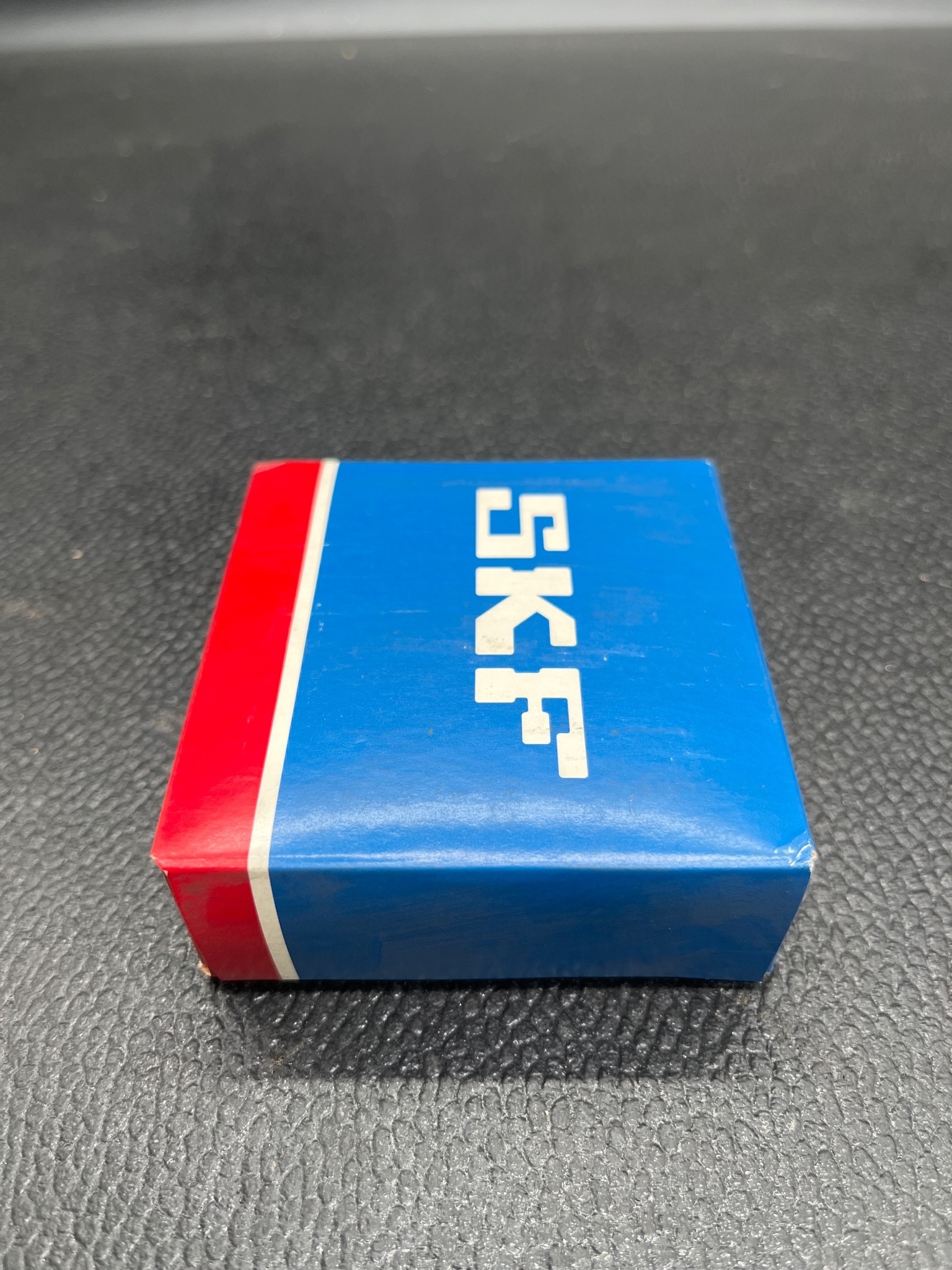 SKF 22206 E Spherical Roller Bearing NEW 1