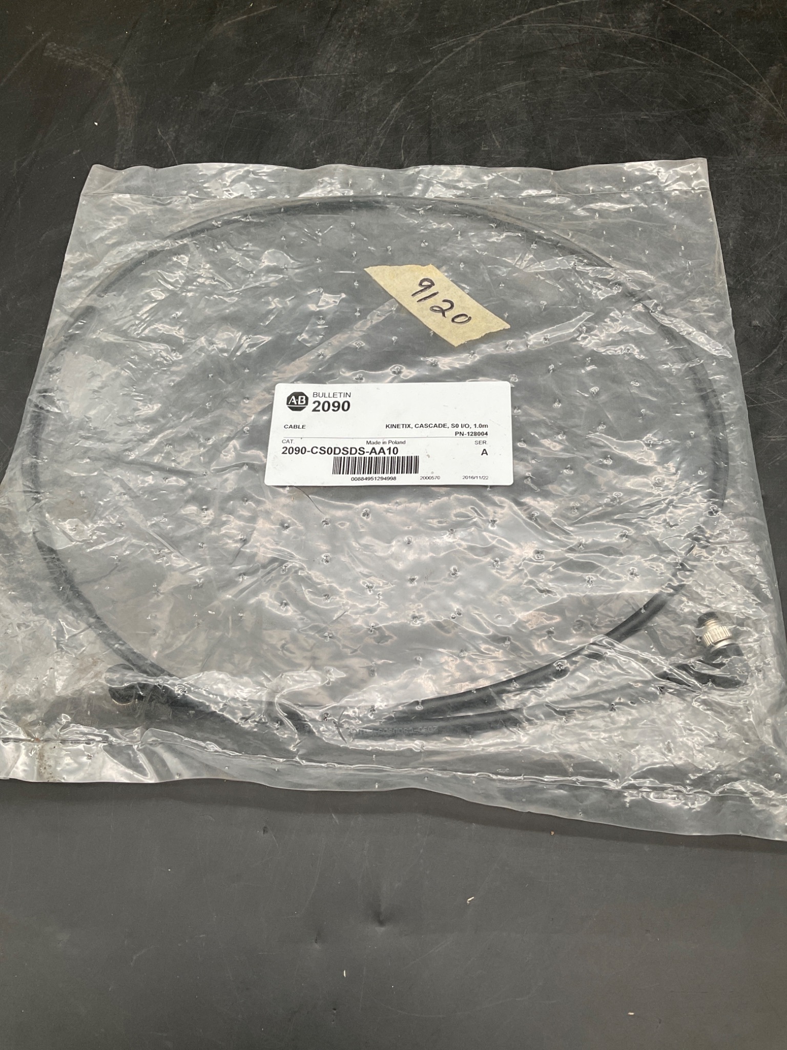 ALLEN BRADLEY 2090-CS0DSDS-AA10 Kinetix S0 I/O 1m Cable NEW 1