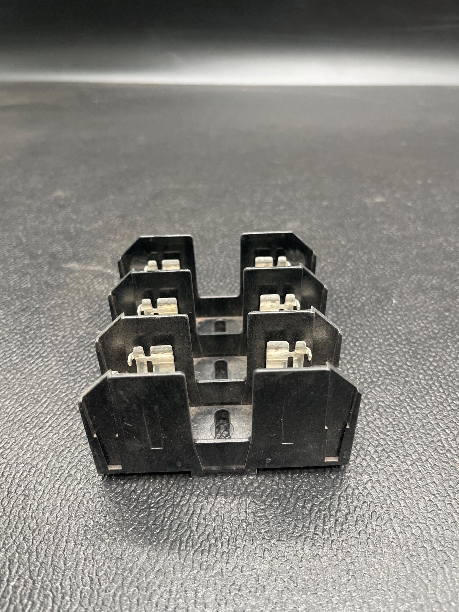 MARATHON R6J30A3B Fuse Holder Block USED 1