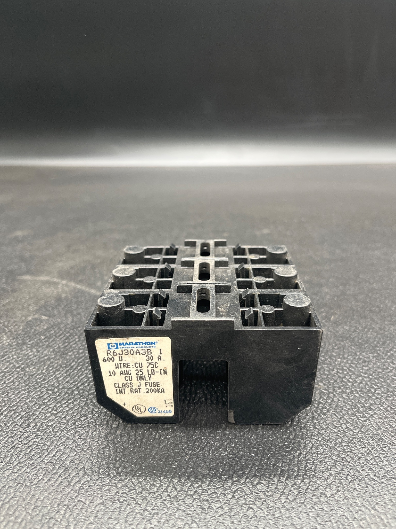 MARATHON R6J30A3B Fuse Holder Block USED 3