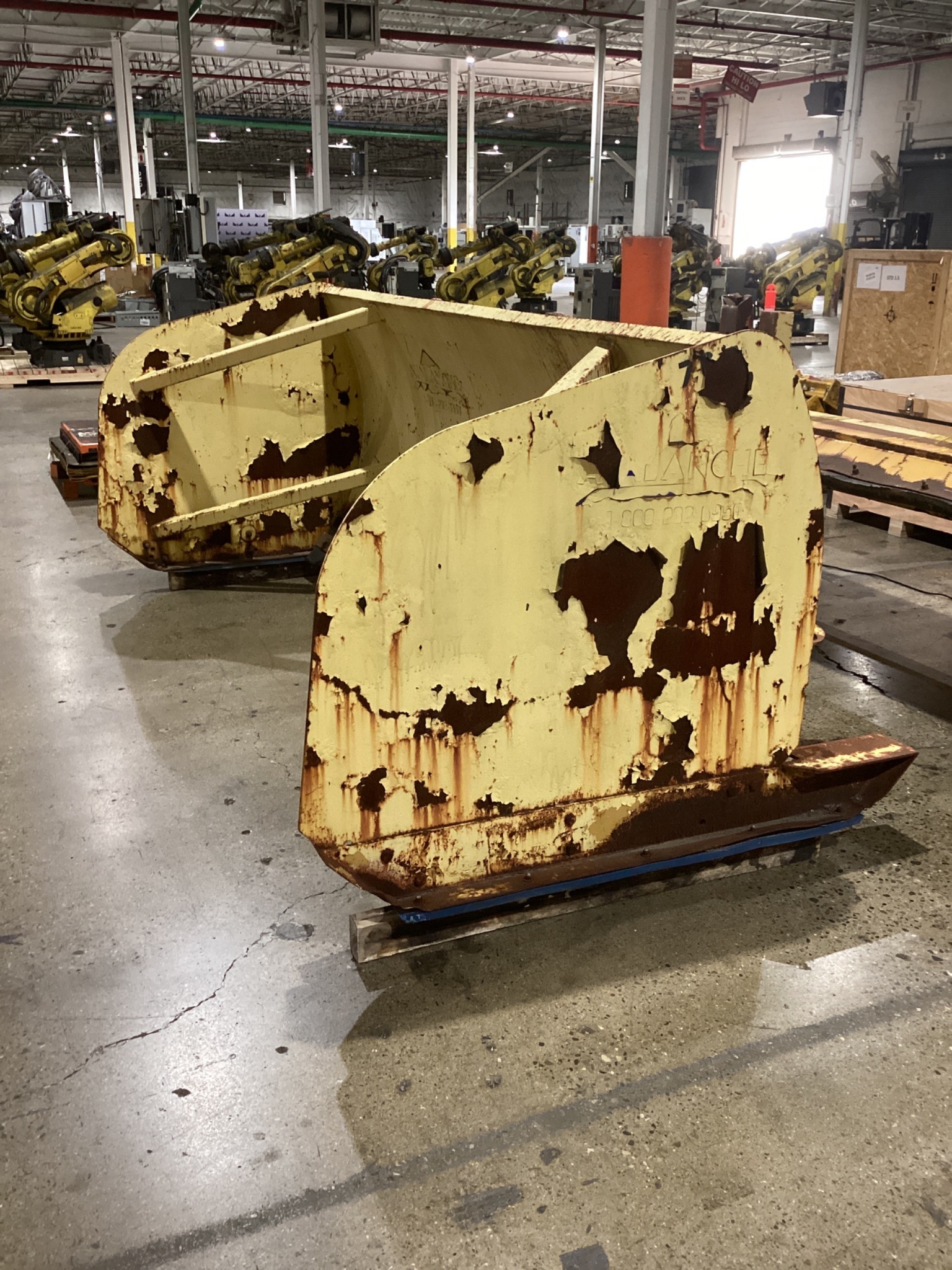 AVALANCHE LDA(T)200-10 52" Snow Plow USED AS-IS 1
