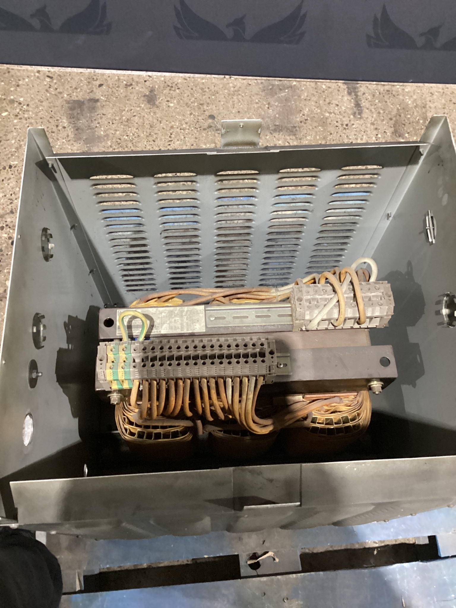 MARELCO M-21272E Transformer 208/240V - 460V 40 KVA 3PH USED 3