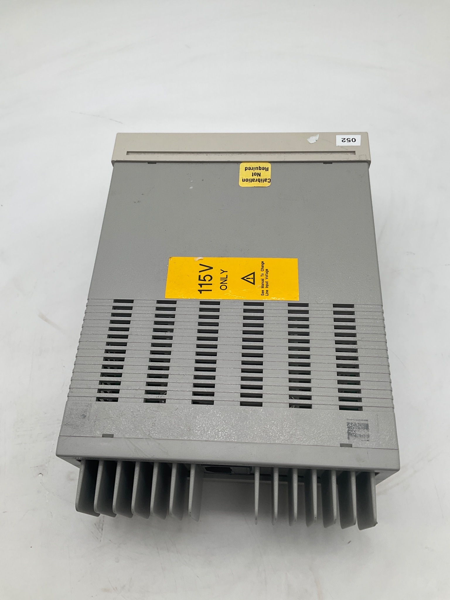 AGILENT E3611A DC Power Supply USED 4