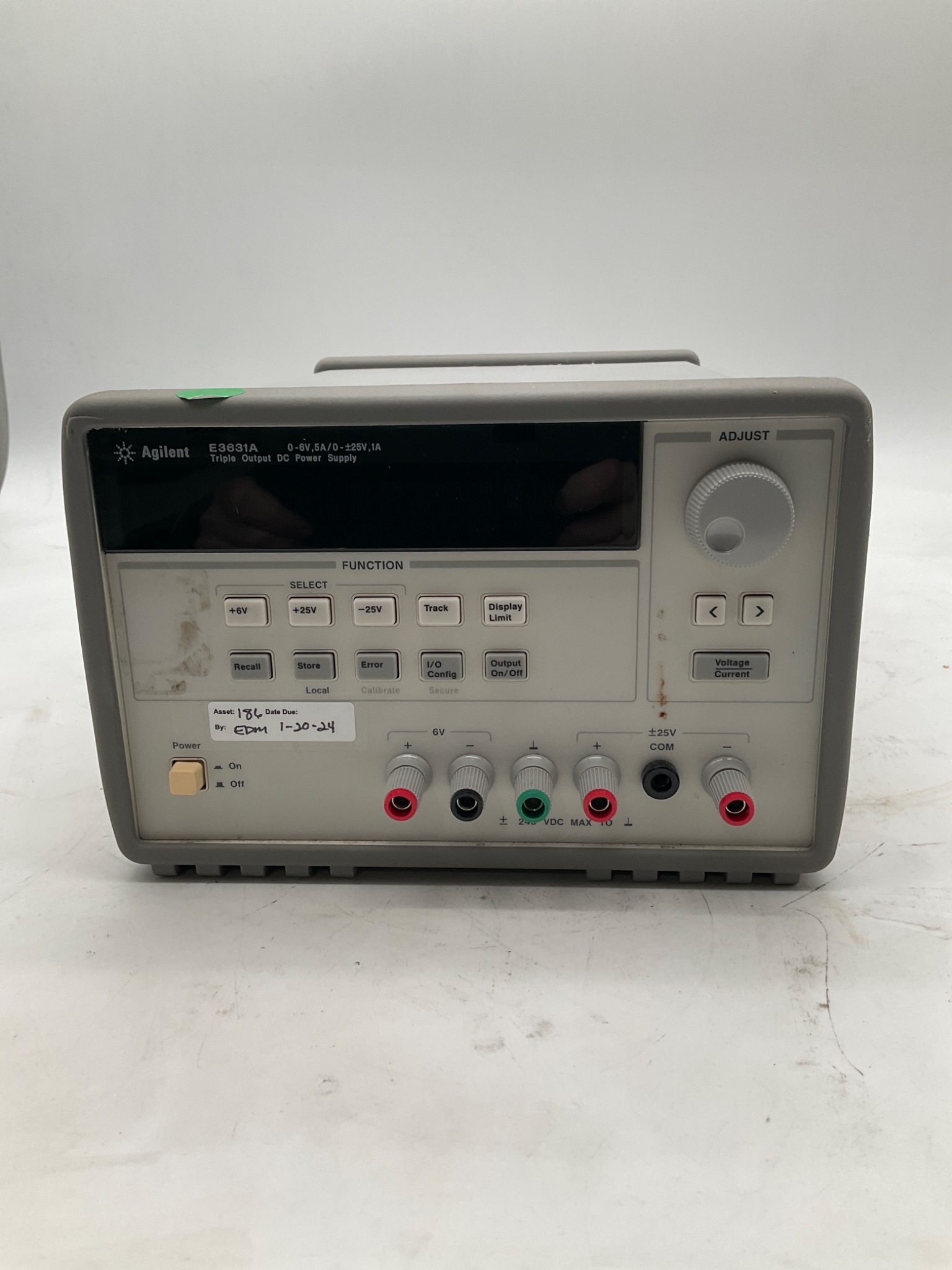 AGILENT E3631A Triple Output DC Power Supply USED 0