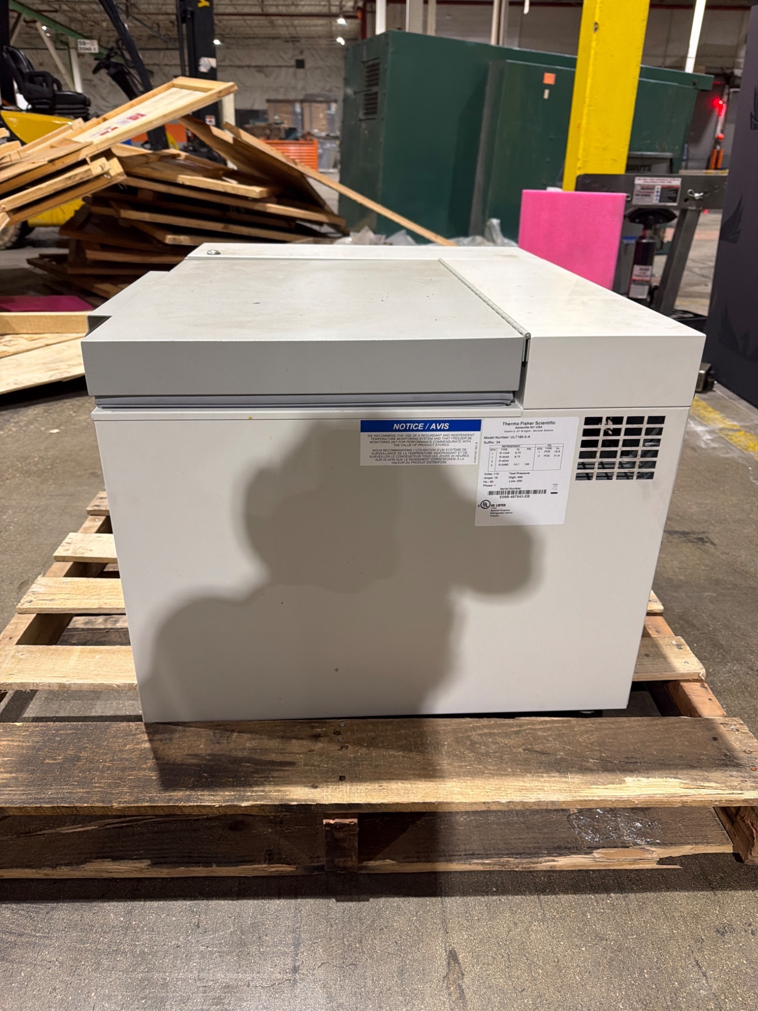 Thermo Fisher Scientific ULT185-5-A Ultra-Low Temperature Freezer USED 4