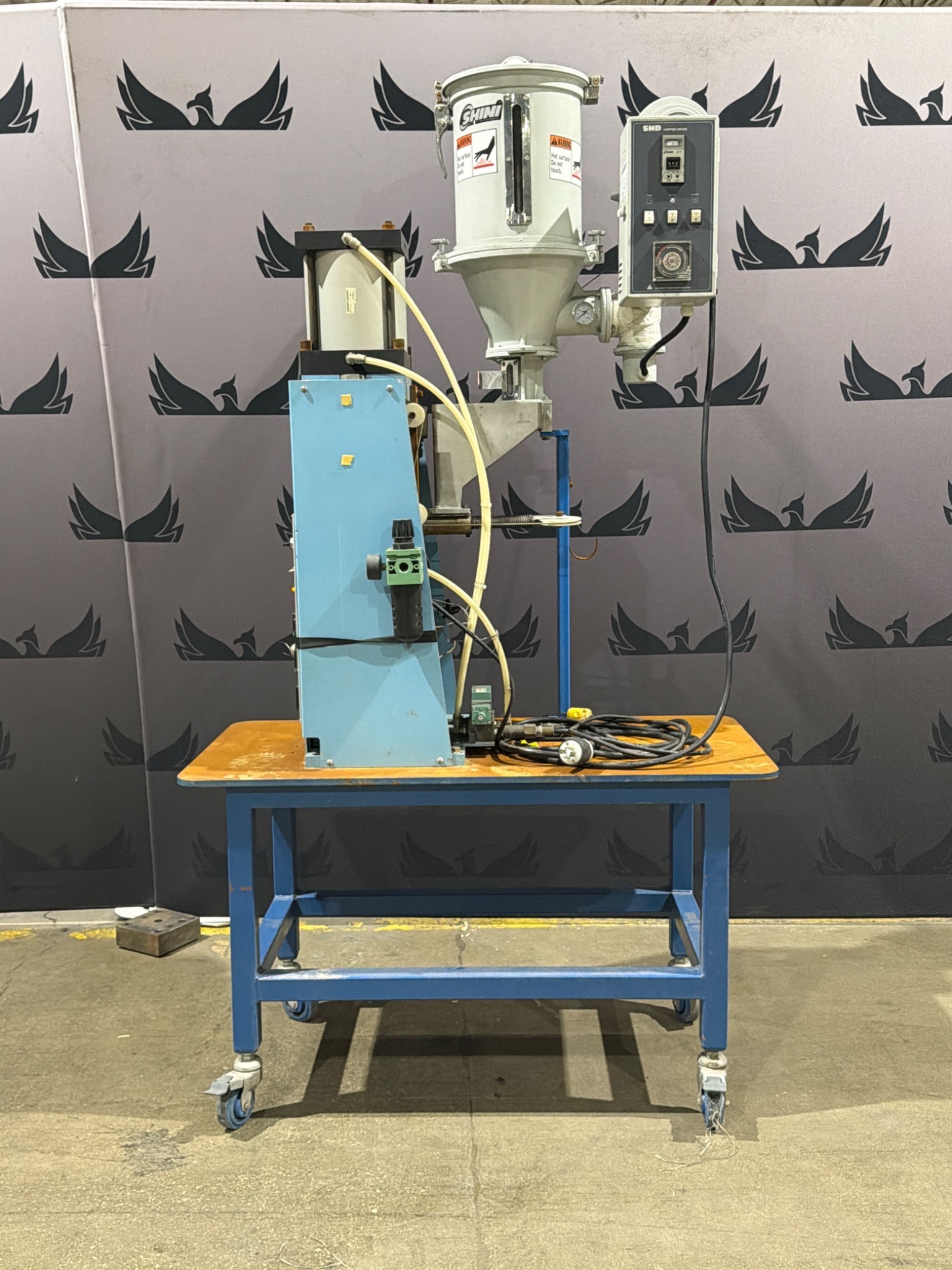 MINI-JECTOR 45 Benchtop Injection Molding System USED 0