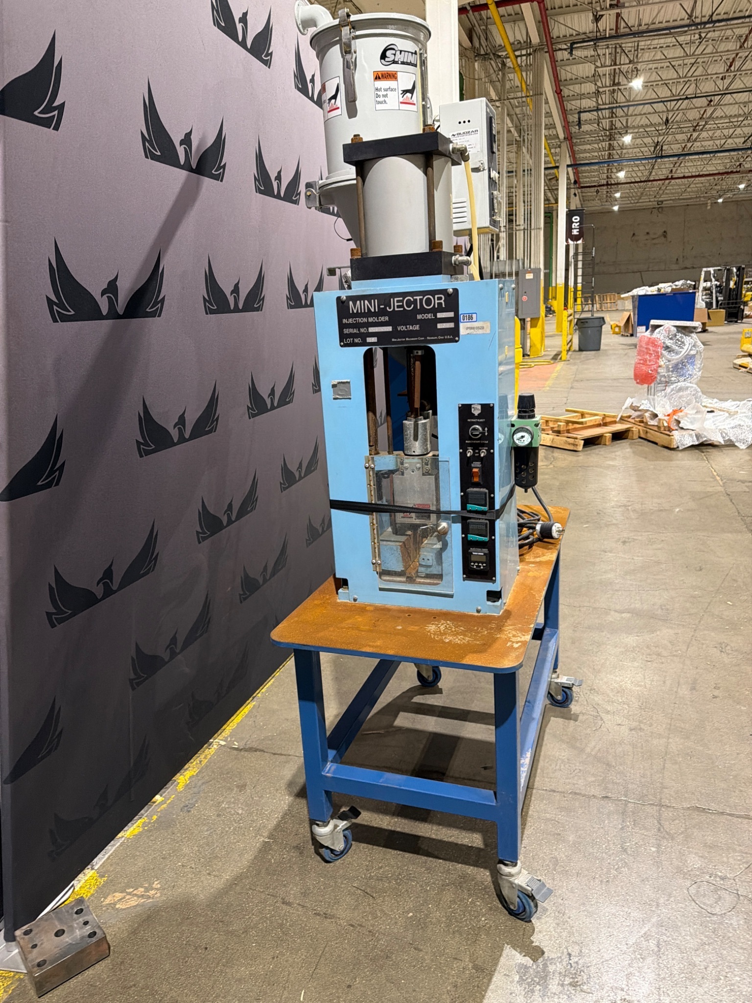 MINI-JECTOR 45 Benchtop Injection Molding System USED 2