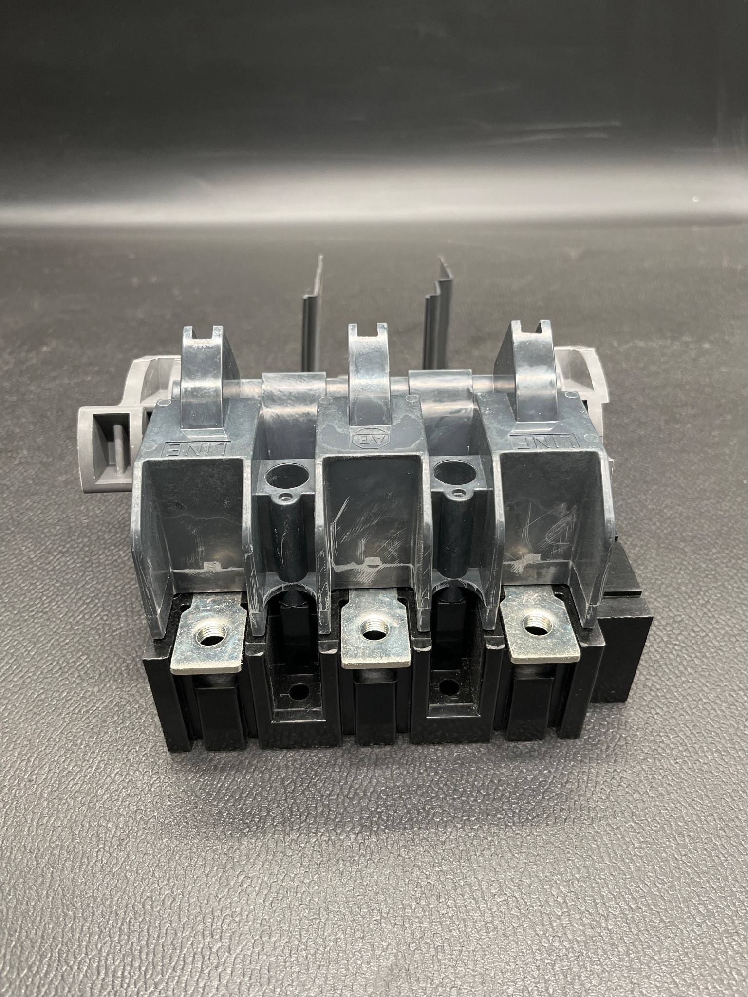 ALLEN BRADLEY 1494F-D200 Fusible Disconnect Switch USED 0