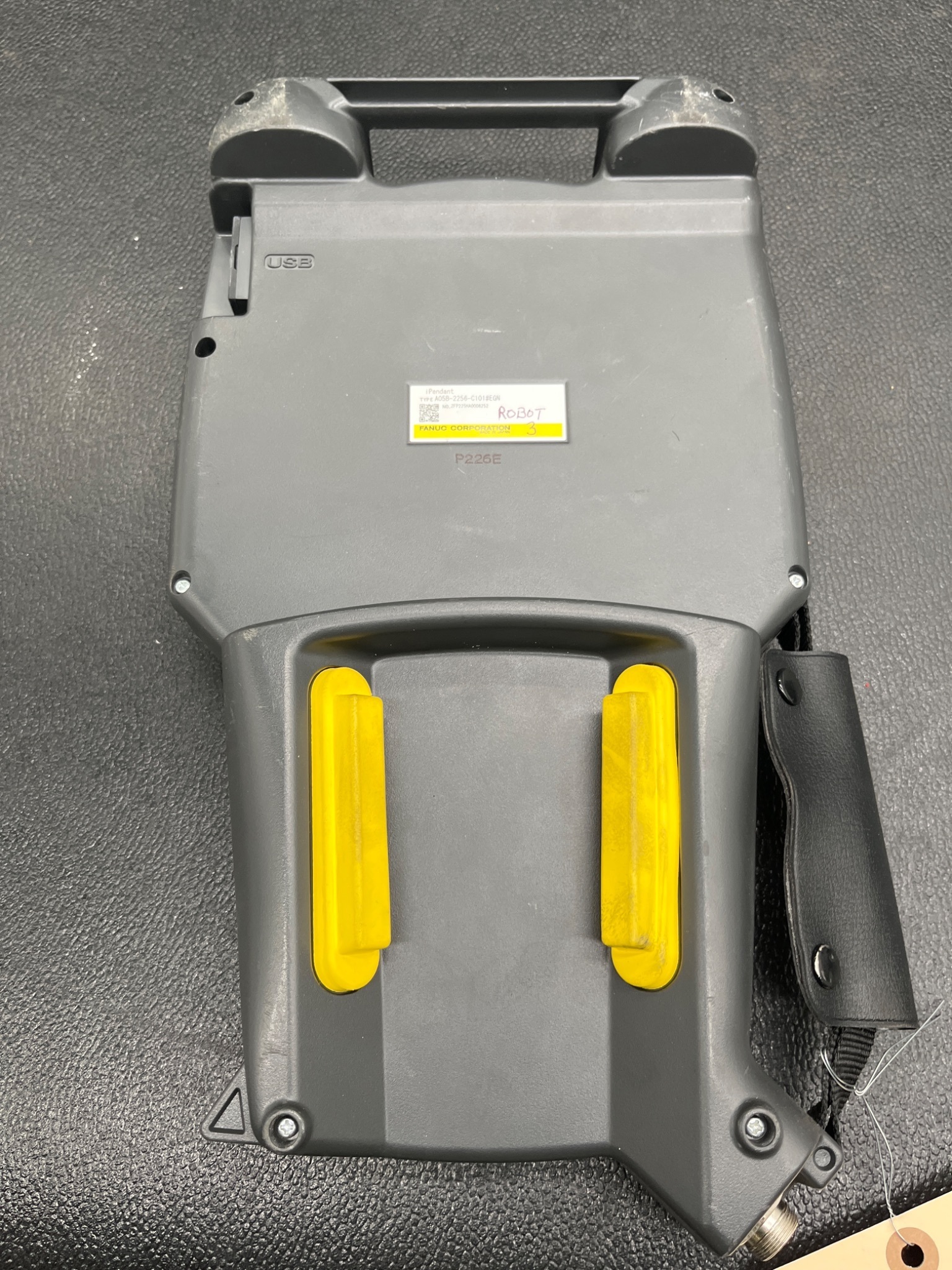 FANUC A05B-2256-C101#EGN Teach Pendant USED 3