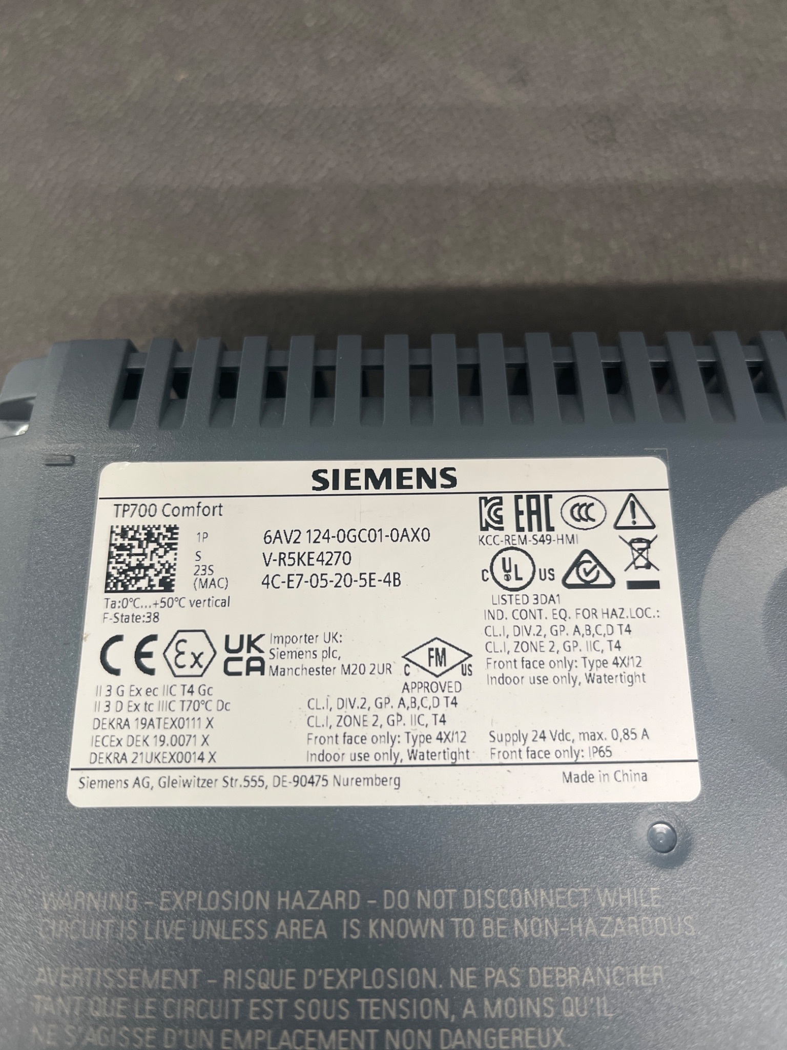 SIEMENS 6AV2124-0GC01-0AX0 TP700 Comfort HMI Panel USED 5