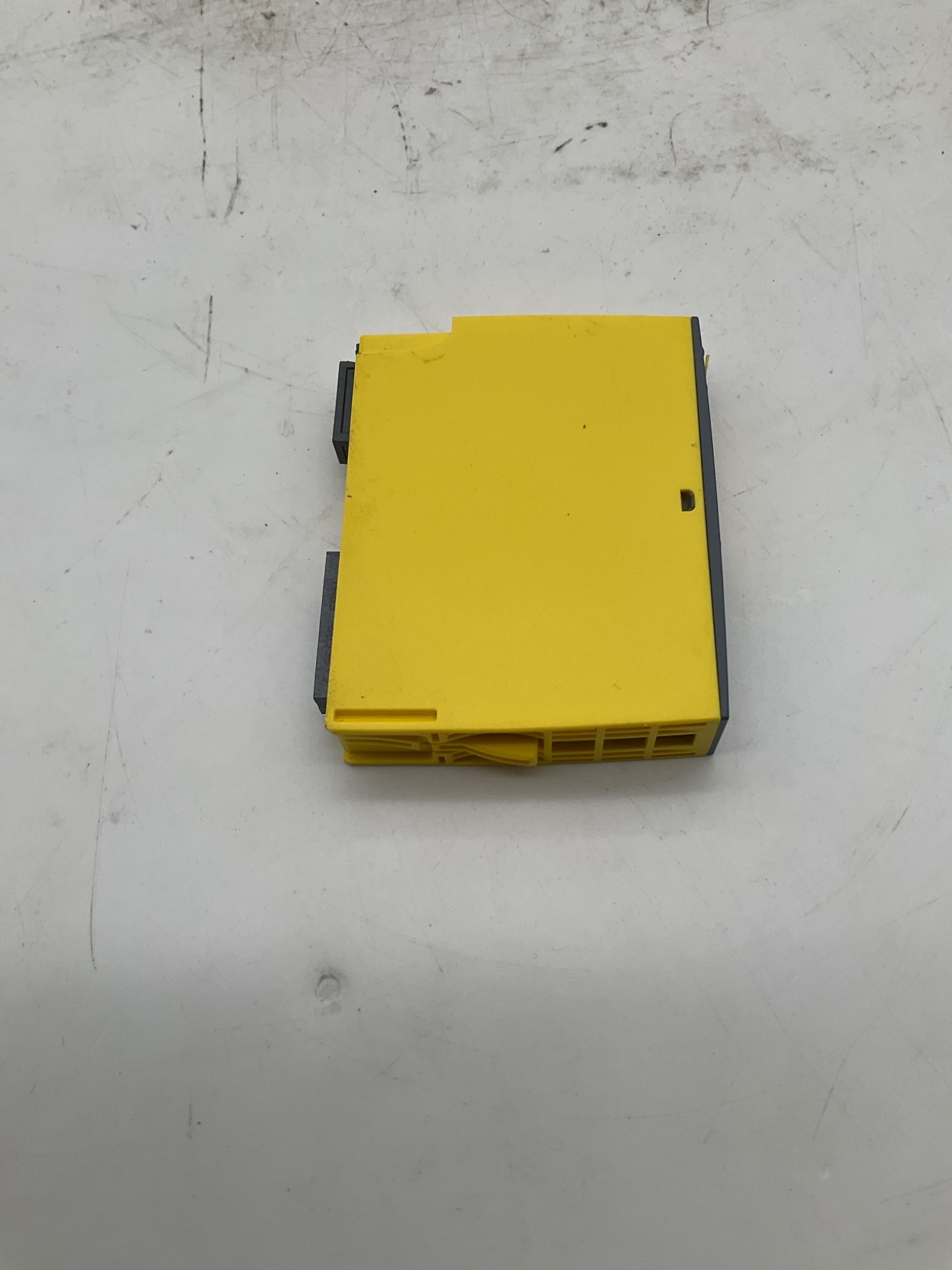 SIEMENS 6ES7 136‑6DB00‑0CA0 SIMATIC ET 200SP Digital Output Module USED 3