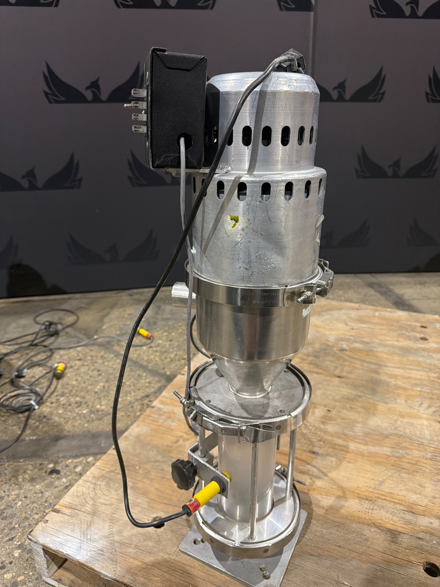 NOVATEC VL-5-MM Vacuum Loader USED 0