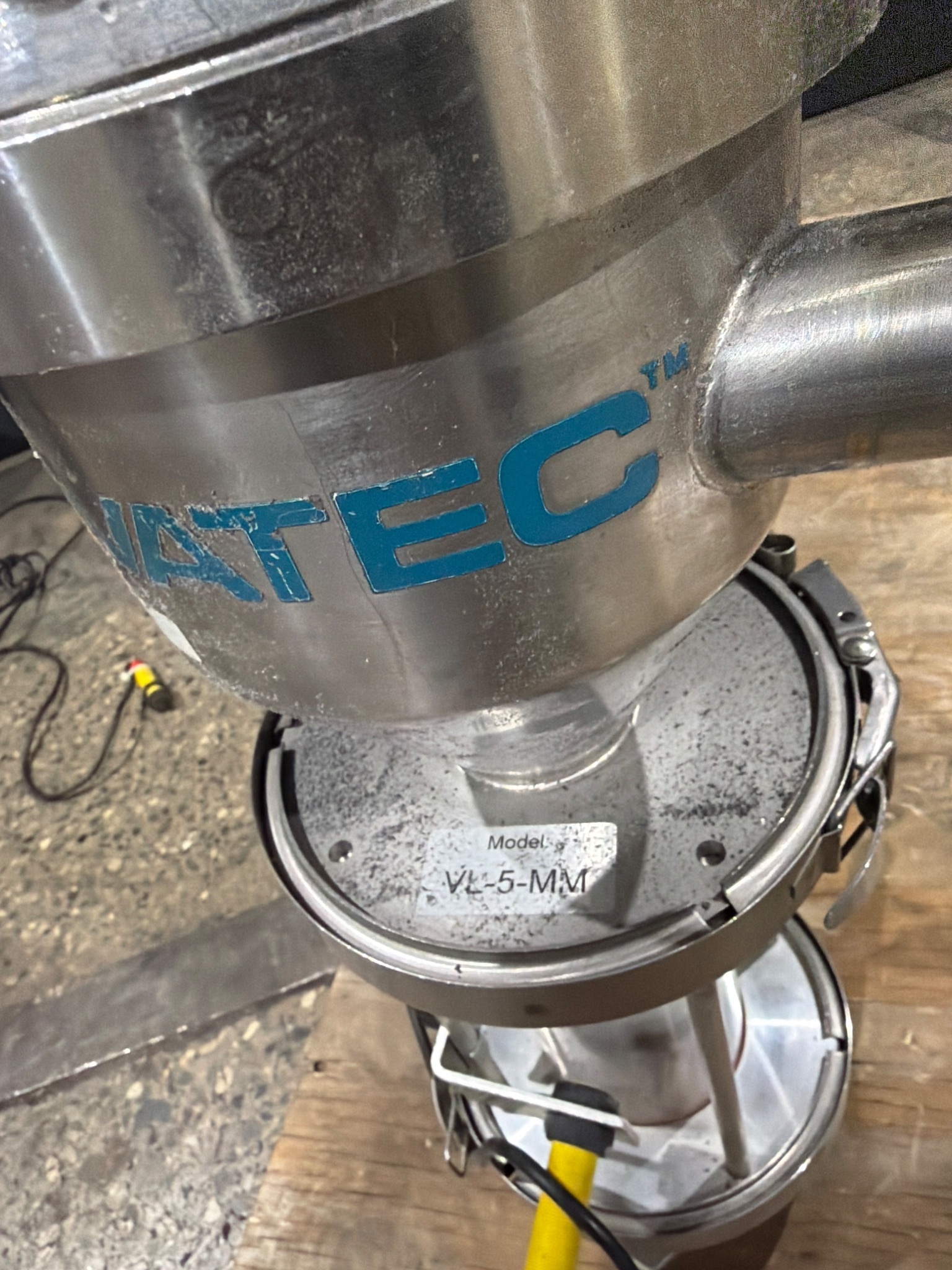 NOVATEC VL-5-MM Vacuum Loader USED 3