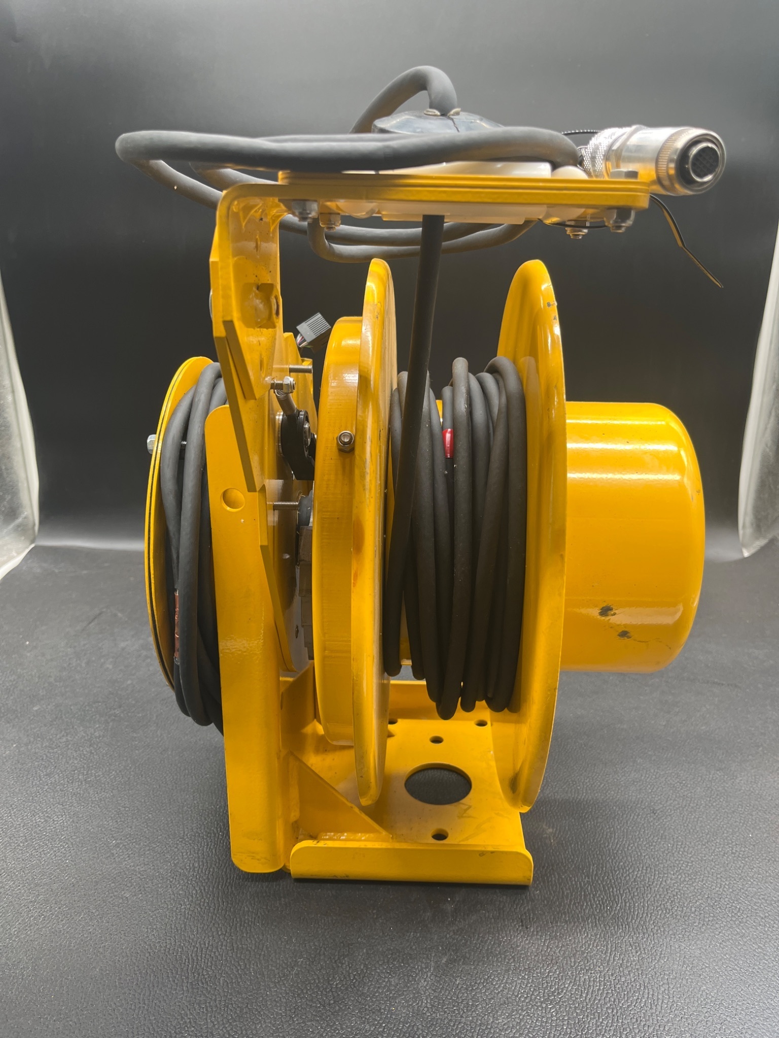 ROBOT REELS X9001-33V-R30iB Teach Pendant Cable Reel USED 0