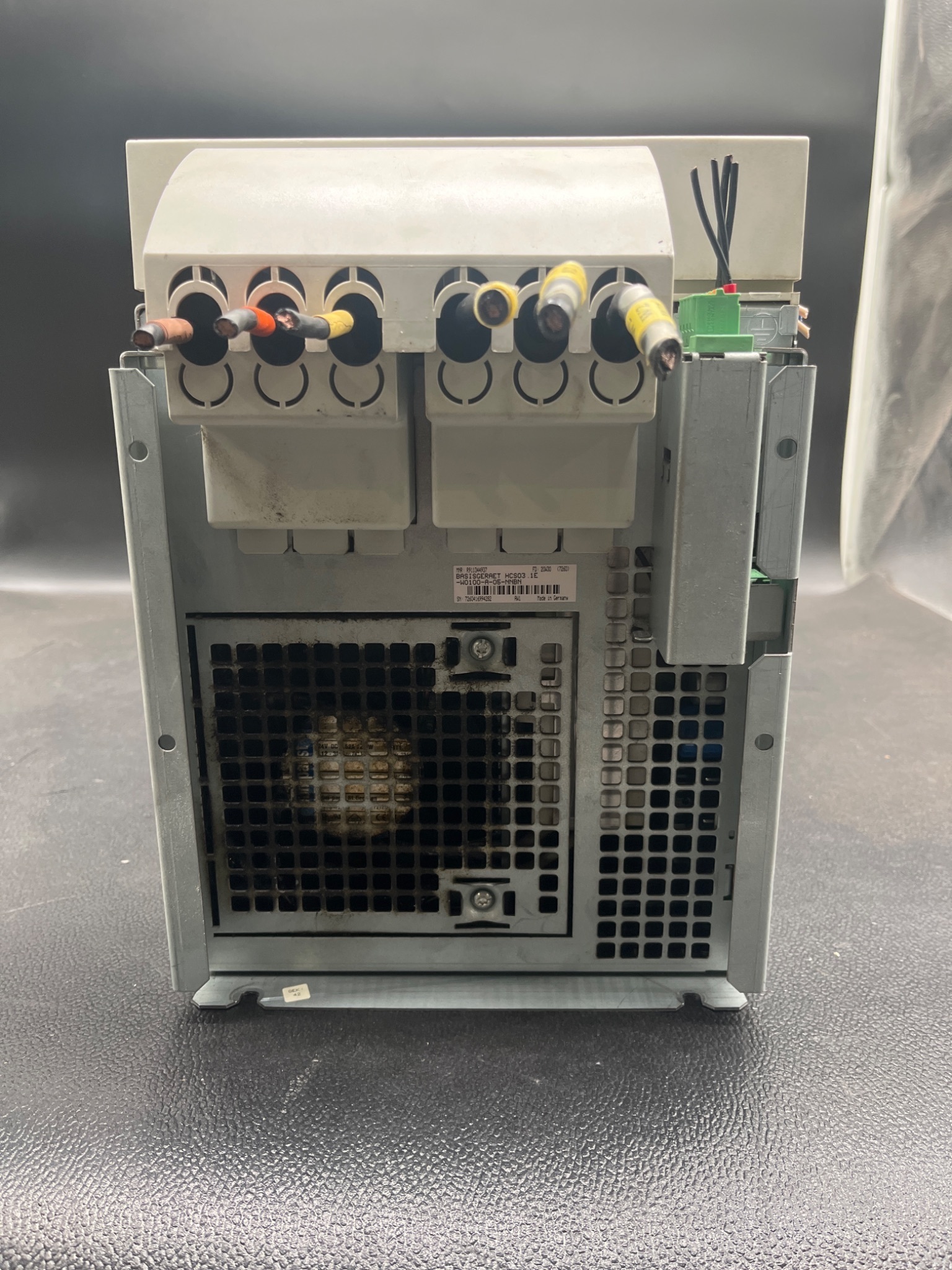 REXROTH HCS03.1E‑W0100‑A‑05‑NNBN IndraDrive C Servo Drive USED 1