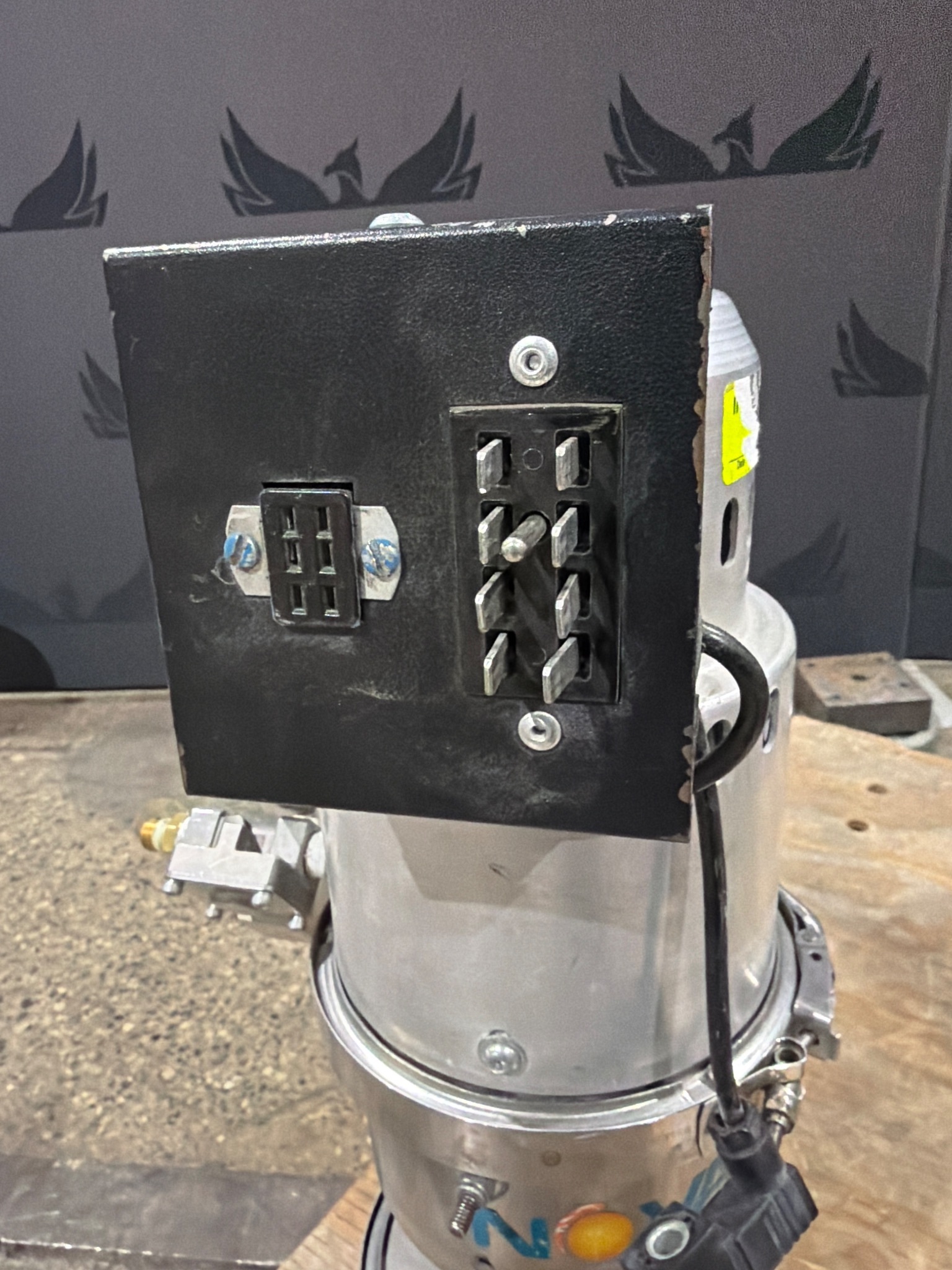 NOVATEC VL-5-MM Vacuum Loader USED 3