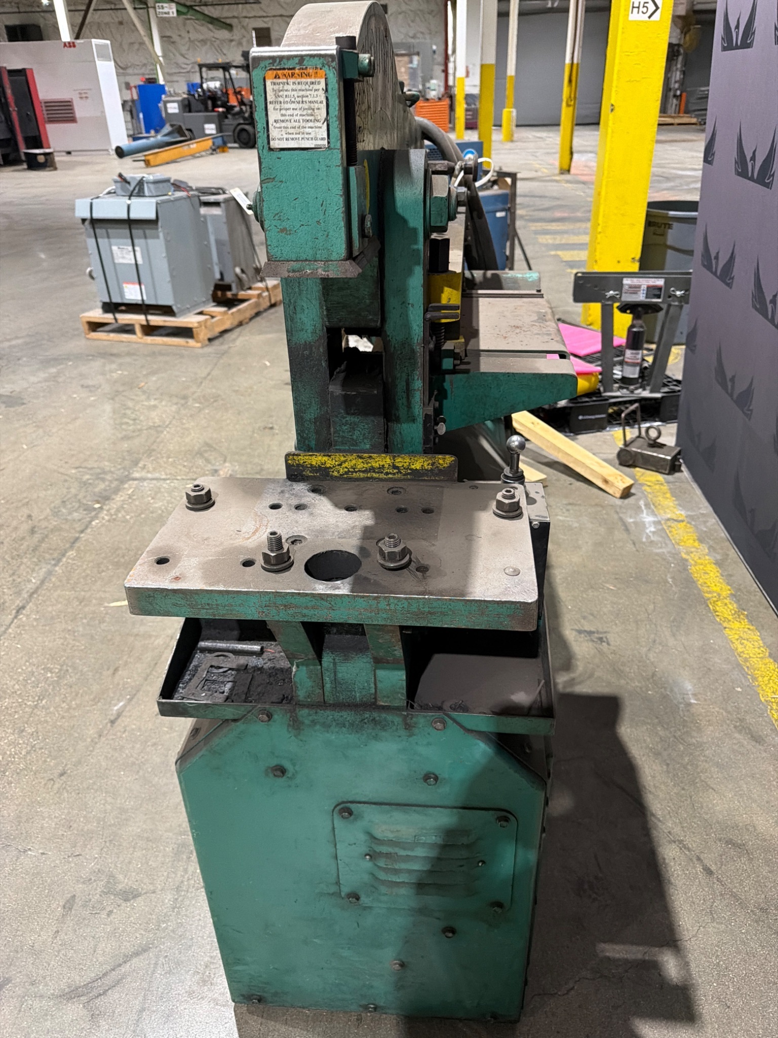 PIRANHA P50 50 Ton Hydraulic Ironworker w/ Tooling USED 1
